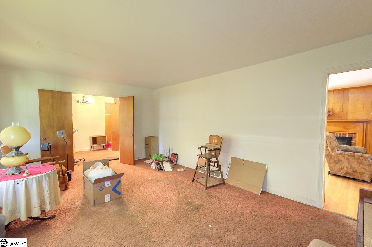 1105 E Georgia Road Simpsonville, SC 29681