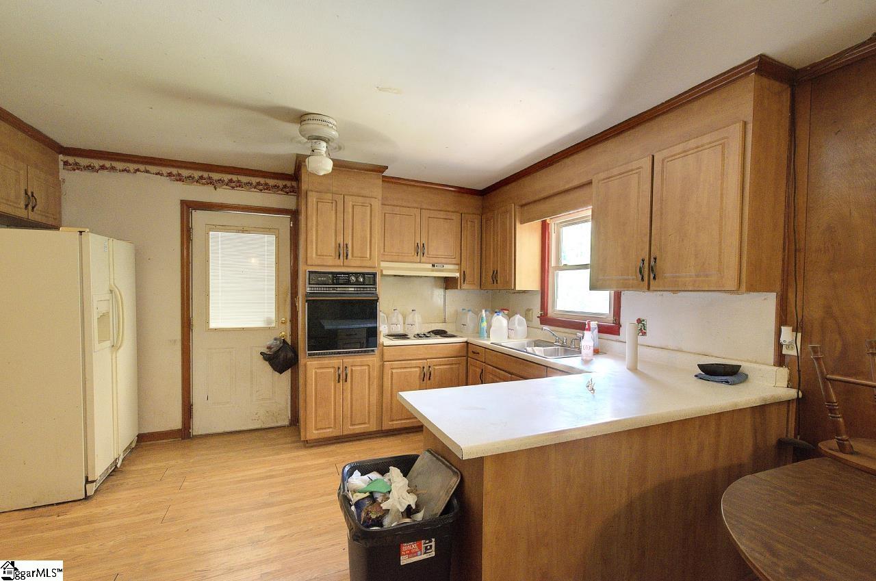 1105 E Georgia Road Simpsonville, SC 29681