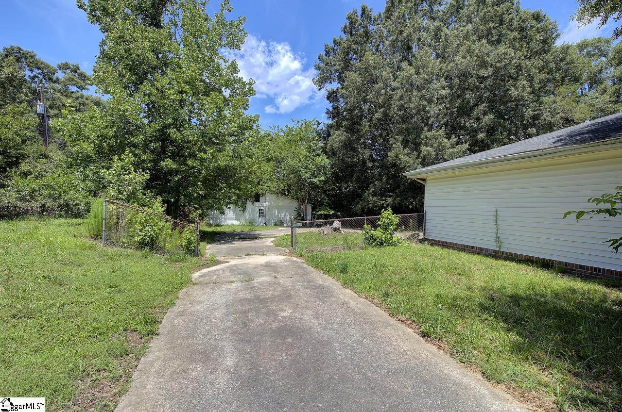 1105 E Georgia Road Simpsonville, SC 29681