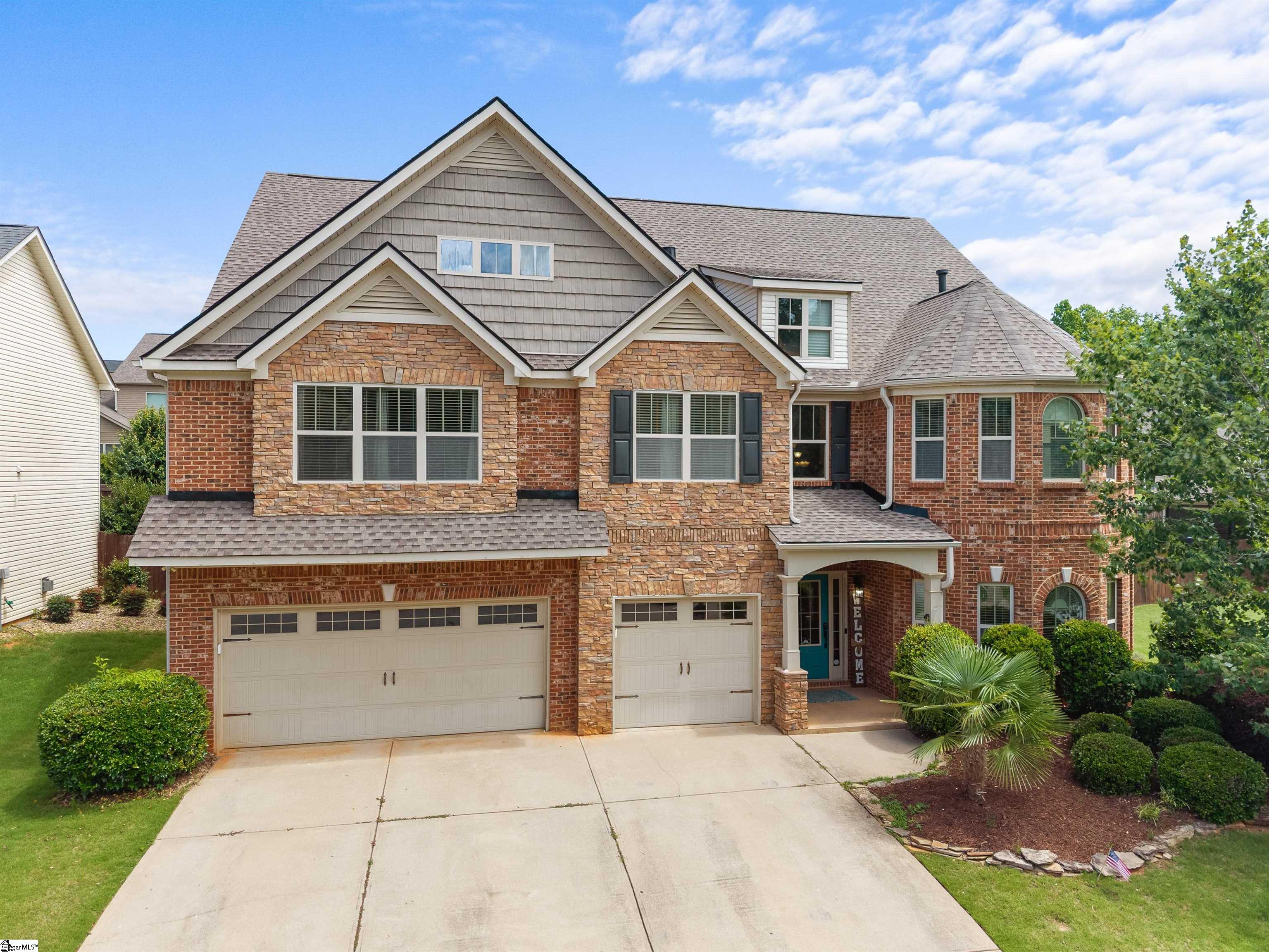 135 Creek Shoals Drive Simpsonville, SC 29681