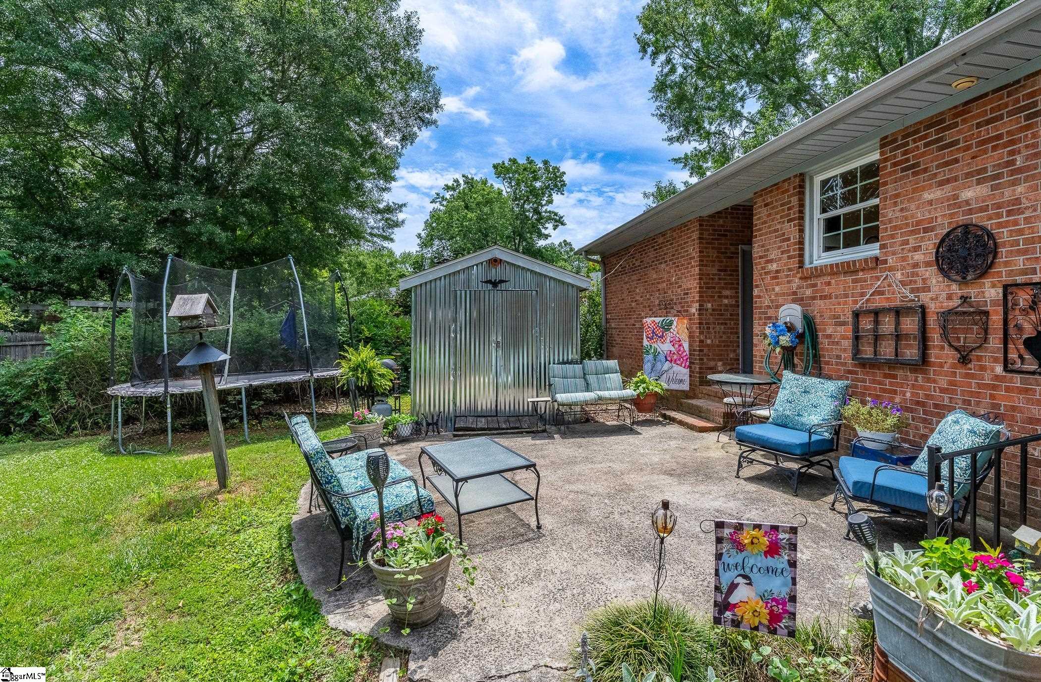 15 Ravensworth Road Taylors, SC 29687
