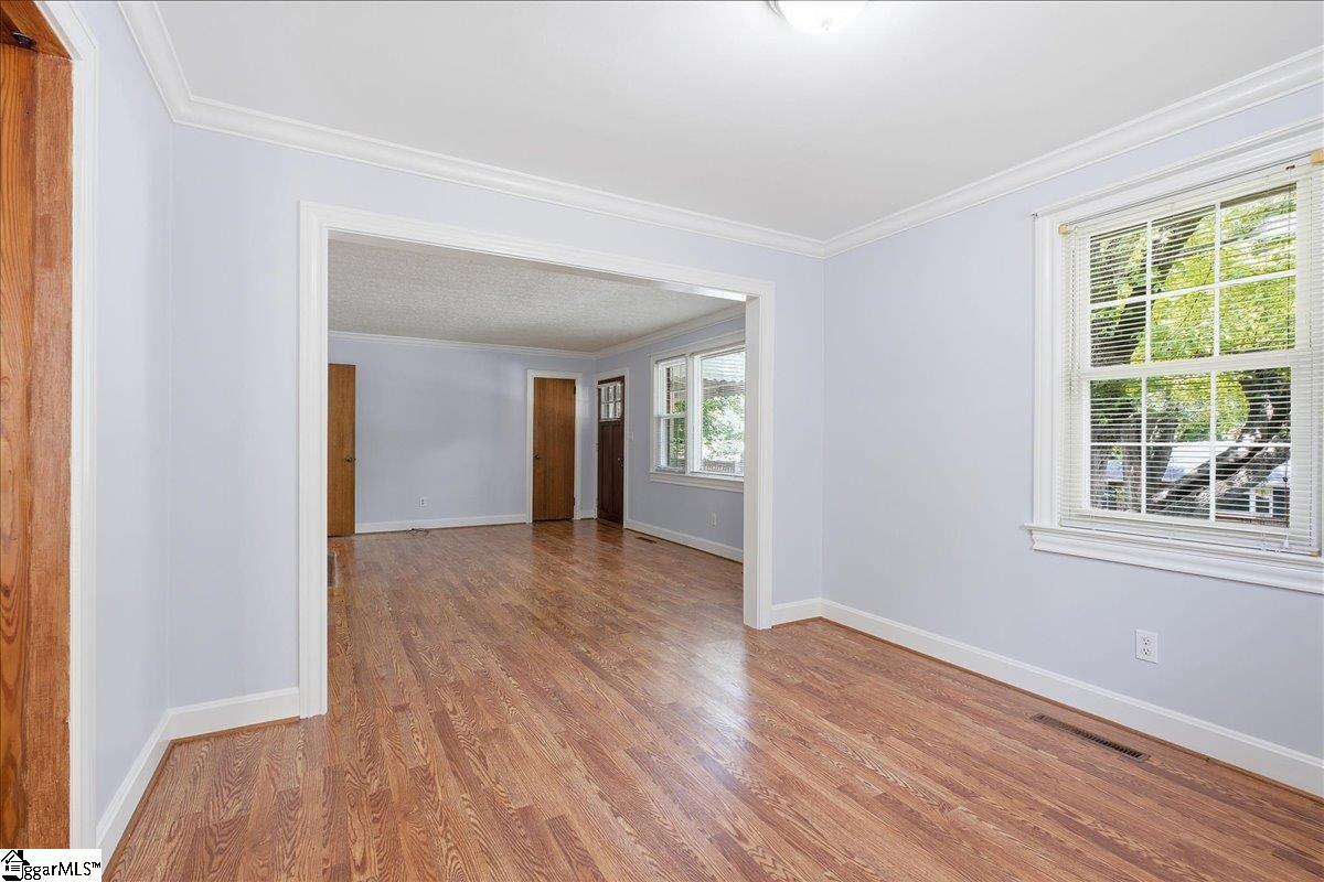 31 Blackburn Street Greenville, SC 29607