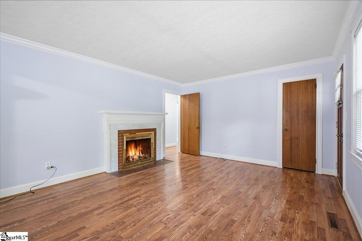 31 Blackburn Street Greenville, SC 29607