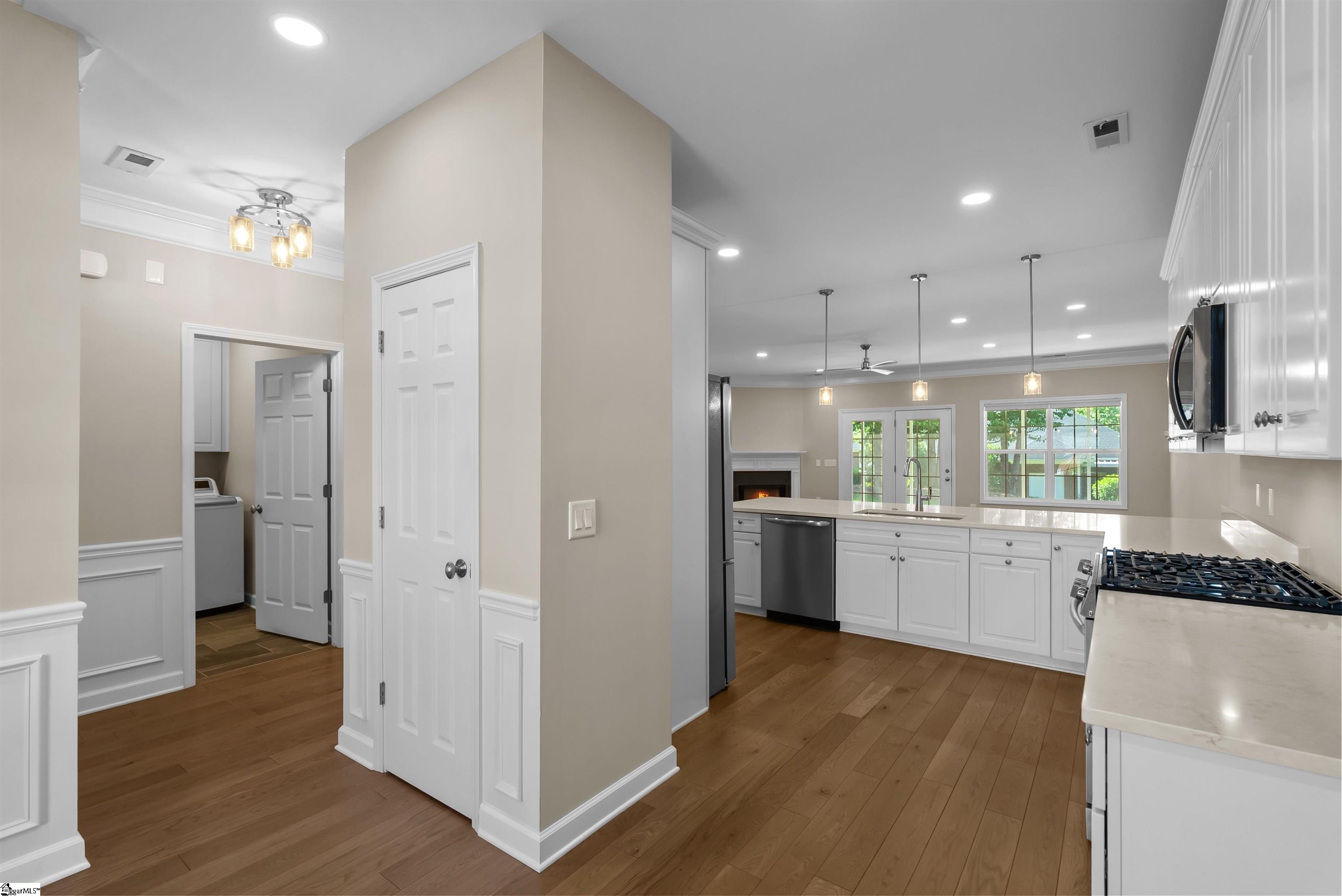 703 Nottingham Court Seneca, SC 29672