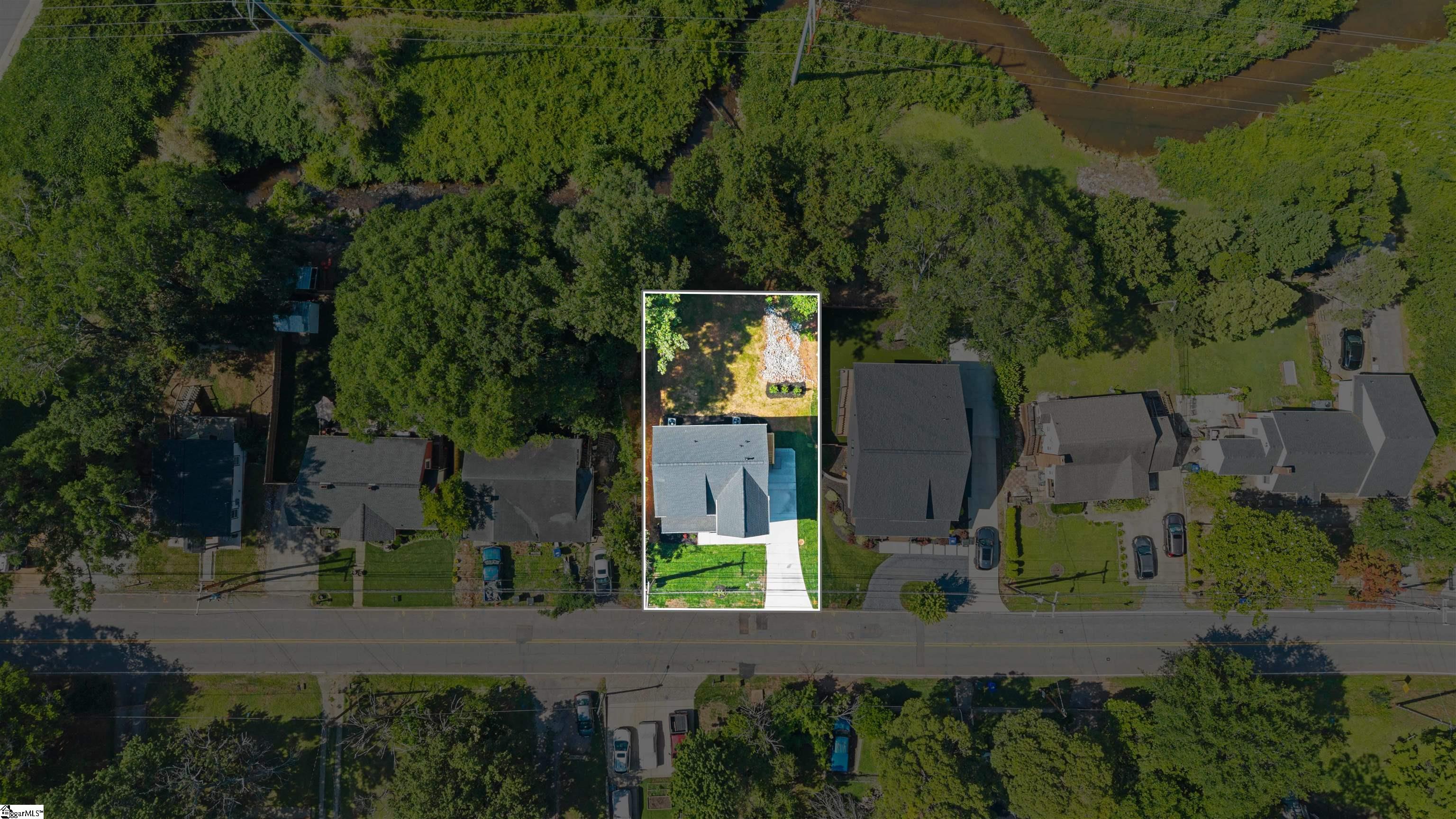 34 Lowndes Hill Road Greenville, SC 29607