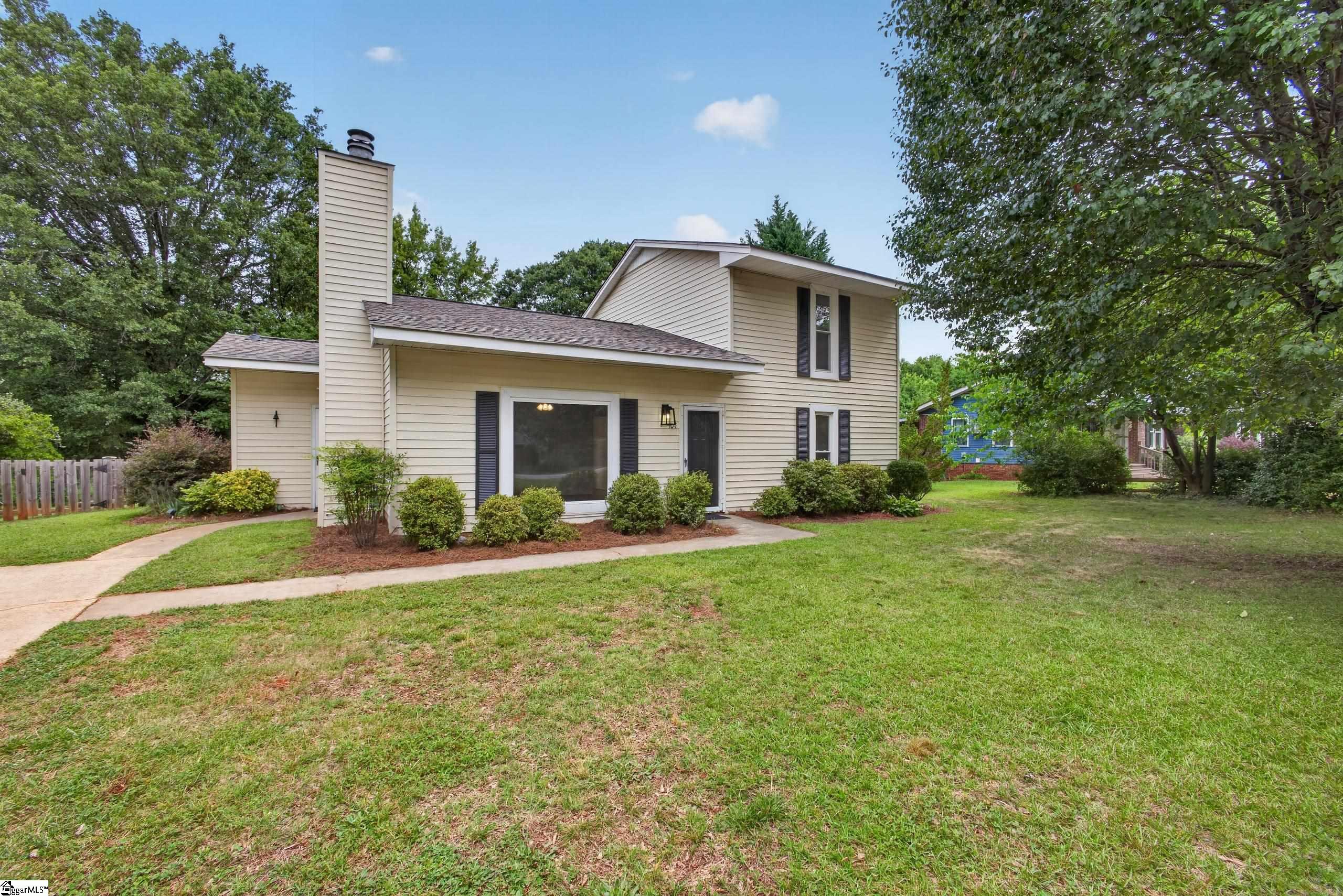 104 Gregory Drive Greer, SC 29650