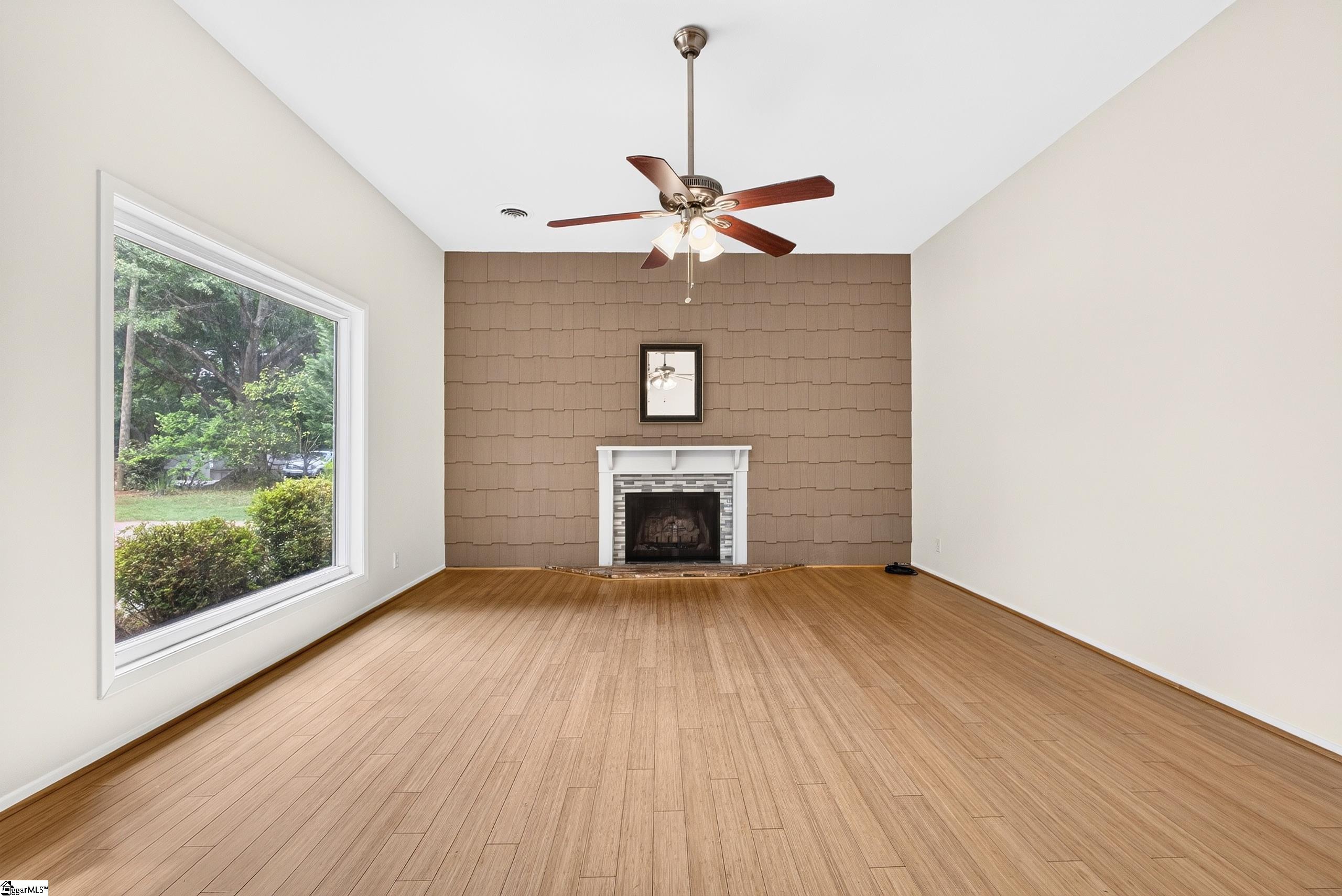 104 Gregory Drive Greer, SC 29650