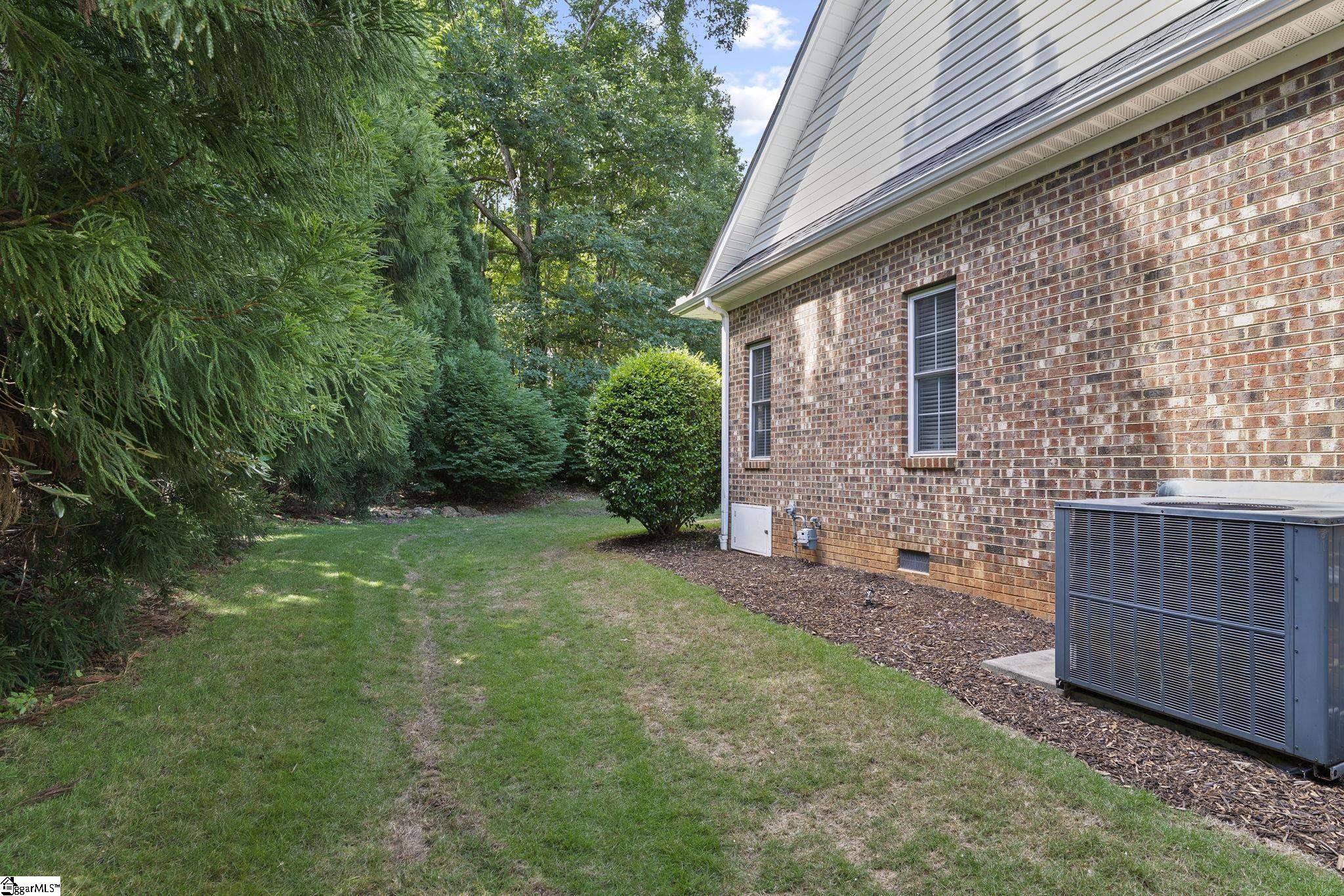 21 Brannons View Drive Taylors, SC 29687