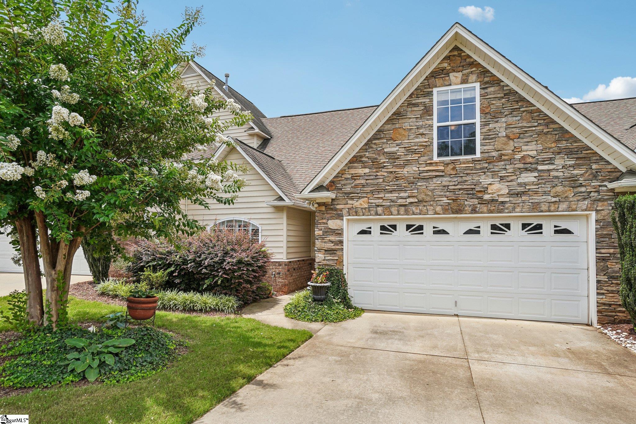 326 Crandall Way Spartanburg, SC 29301