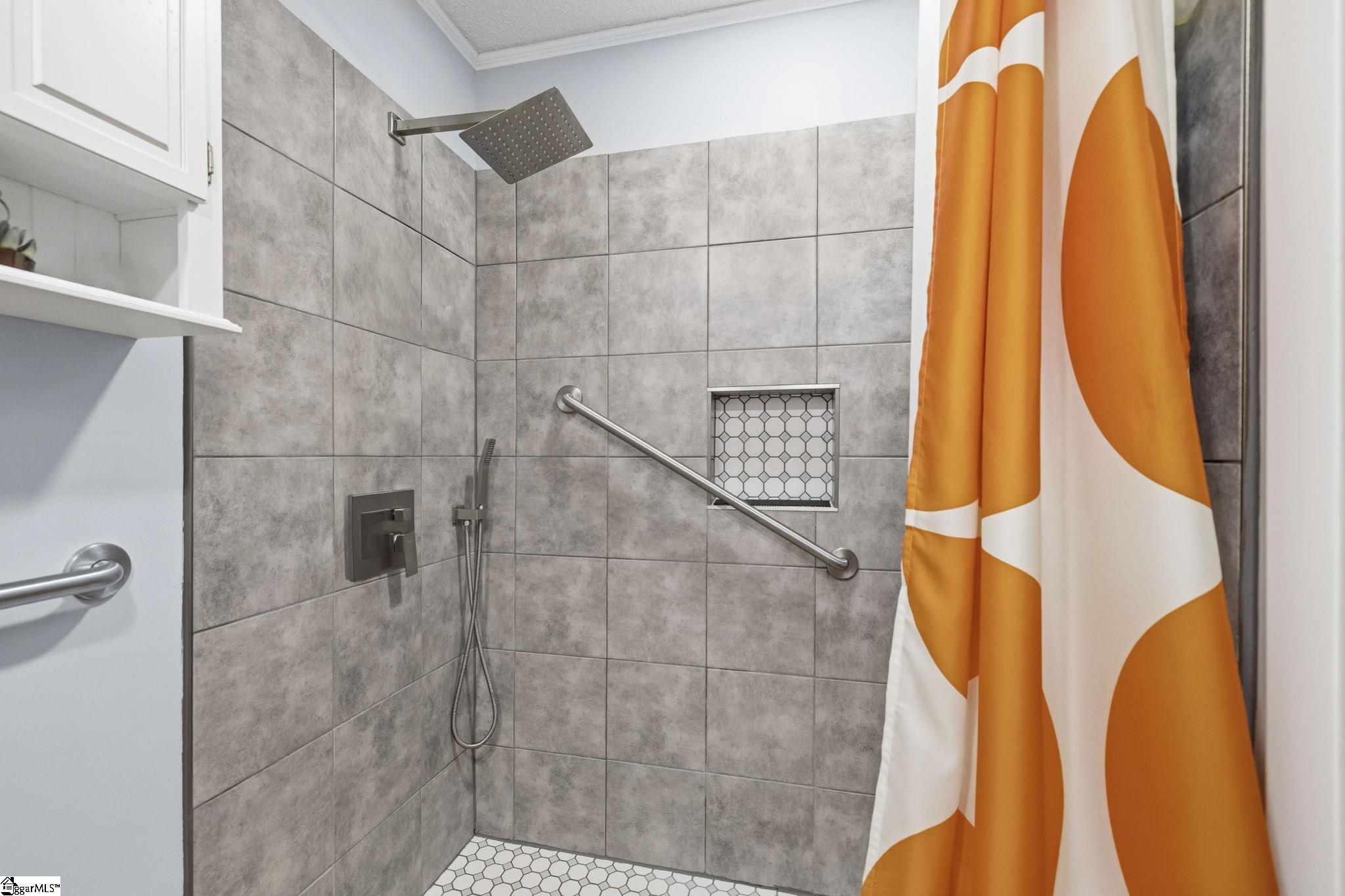 102 Tollgate Court Simpsonville, SC 29681