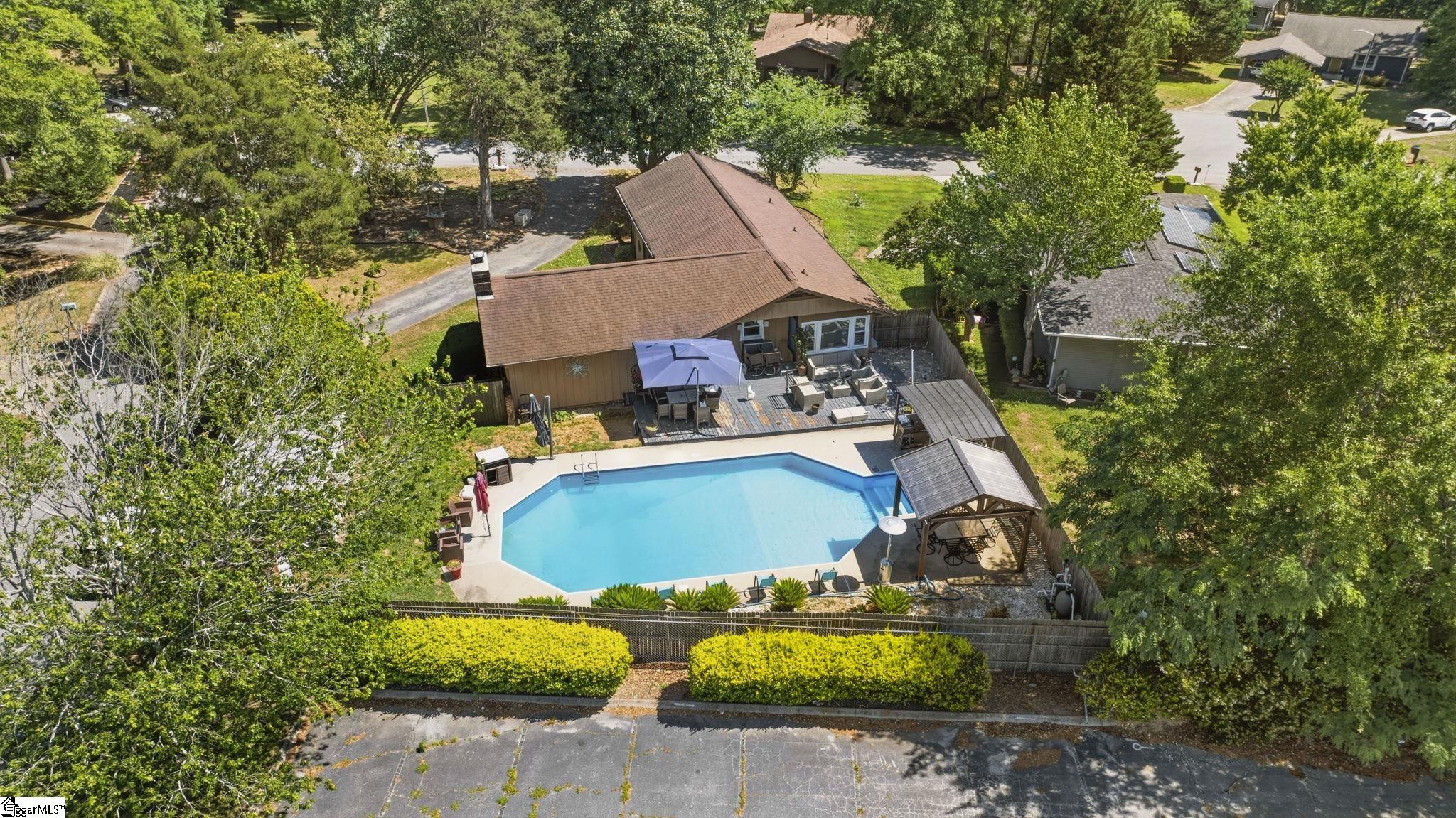 102 Tollgate Court Simpsonville, SC 29681