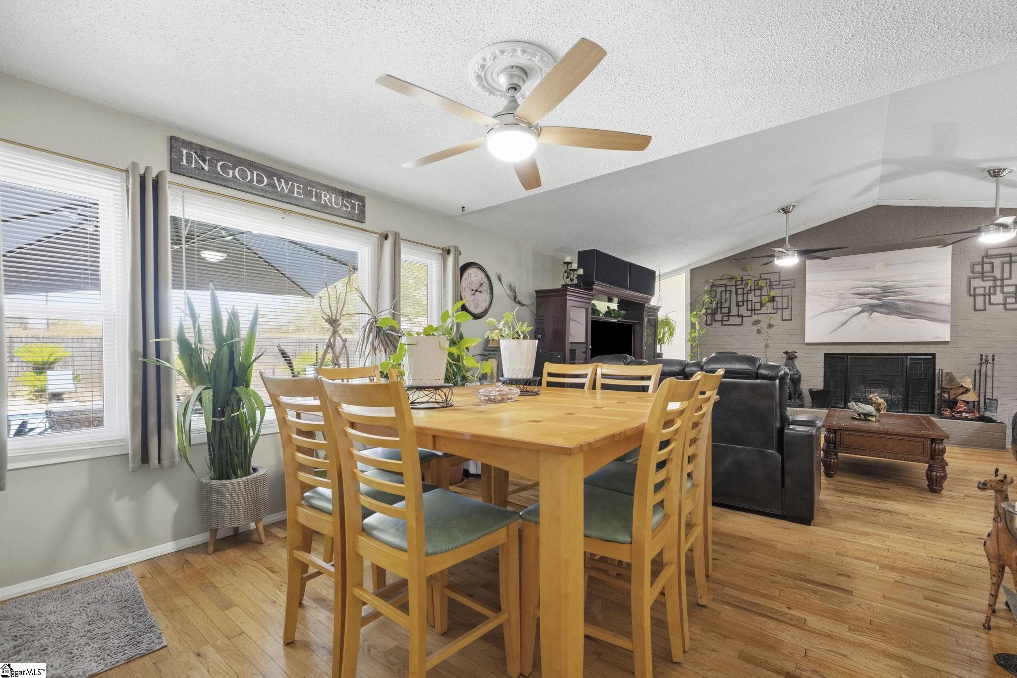 102 Tollgate Court Simpsonville, SC 29681