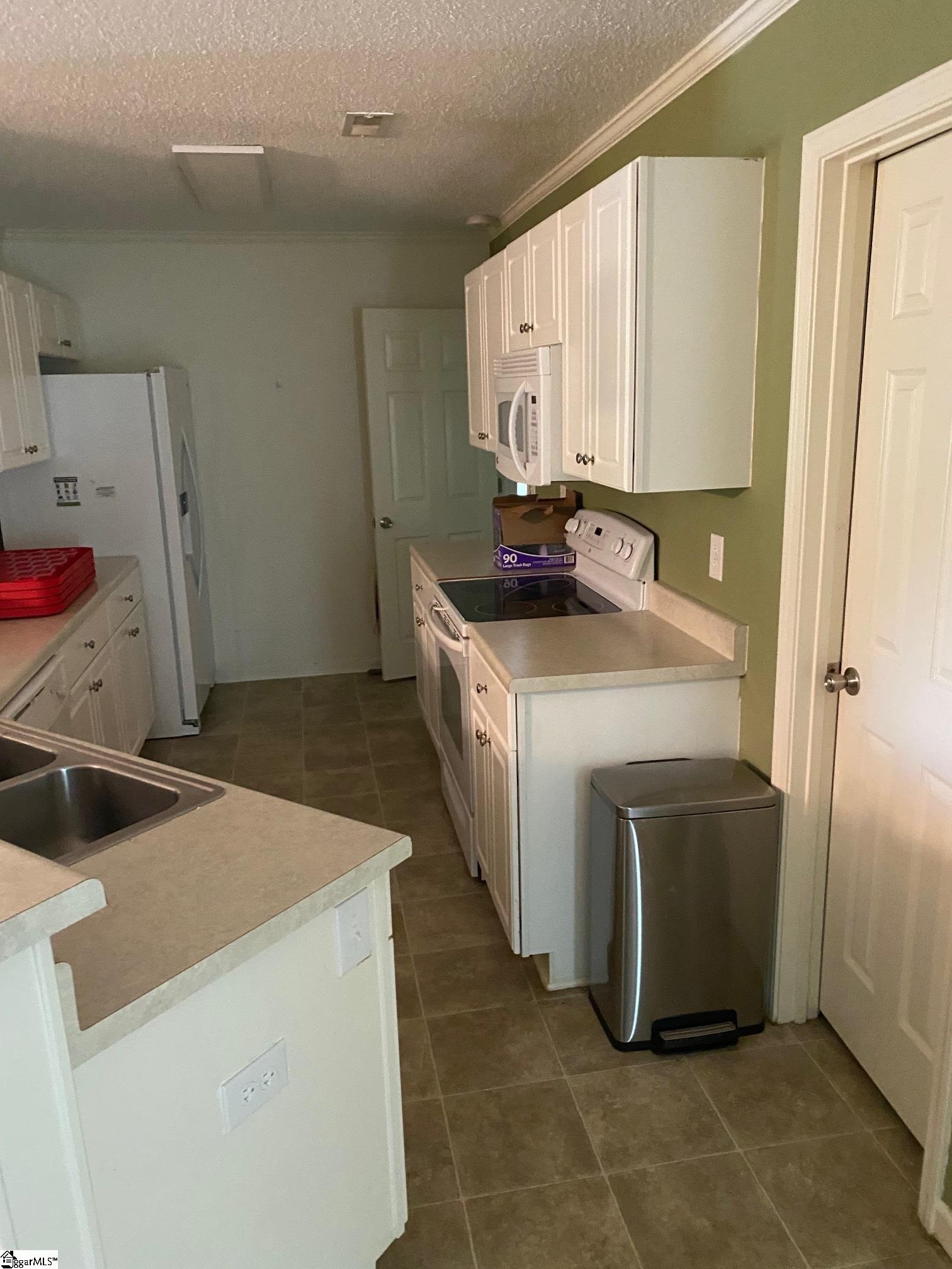 1010 Meehan Way Pendelton, SC 29670
