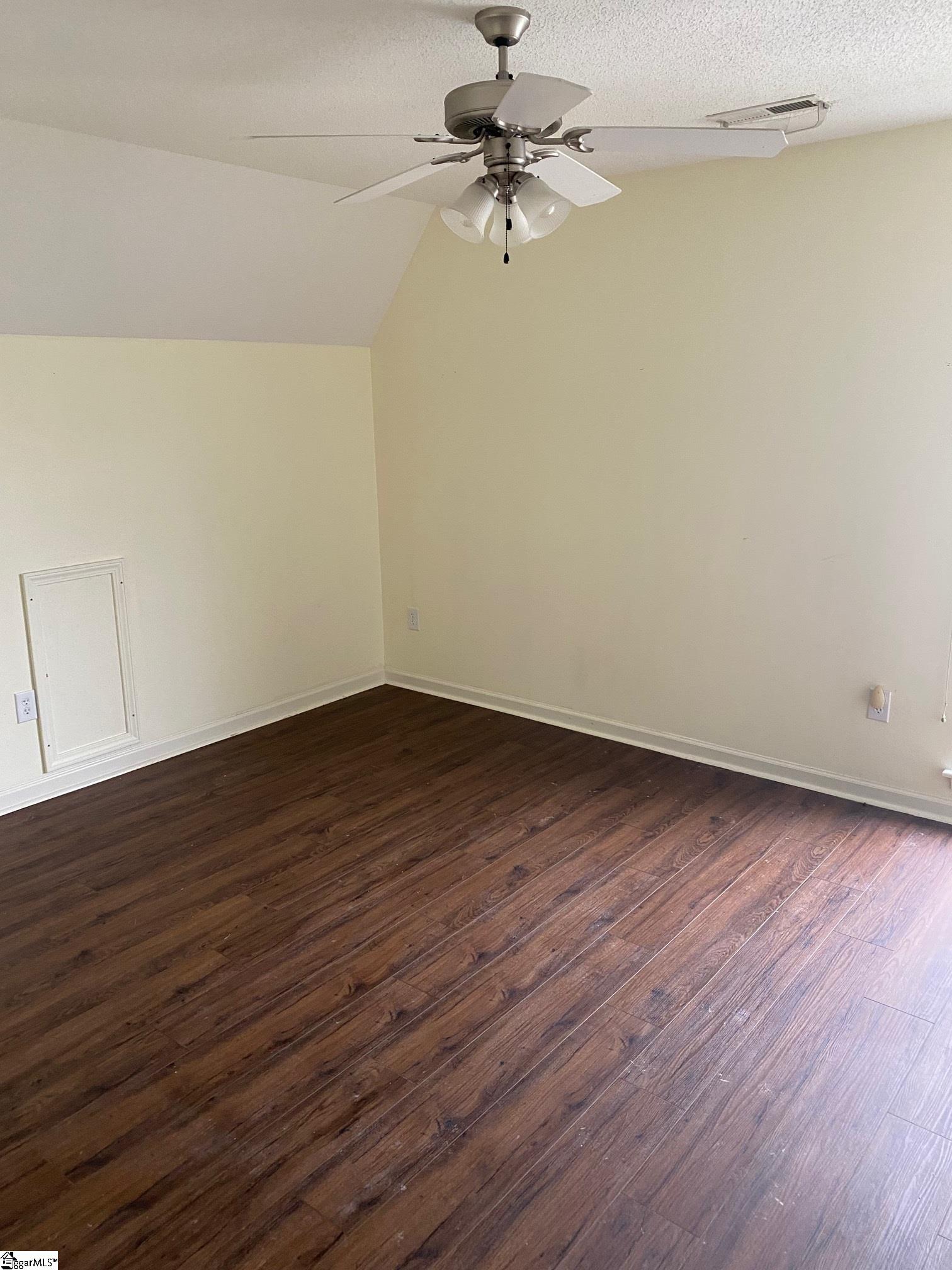 1010 Meehan Way Pendelton, SC 29670