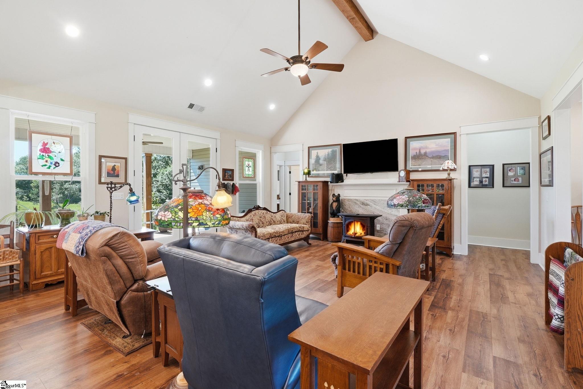 216 Burnt Tanyard Road West Union, SC 29696