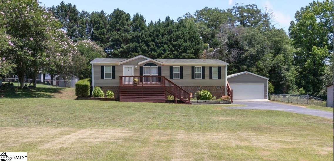 324 Groce Meadow Road Taylors, SC 29687