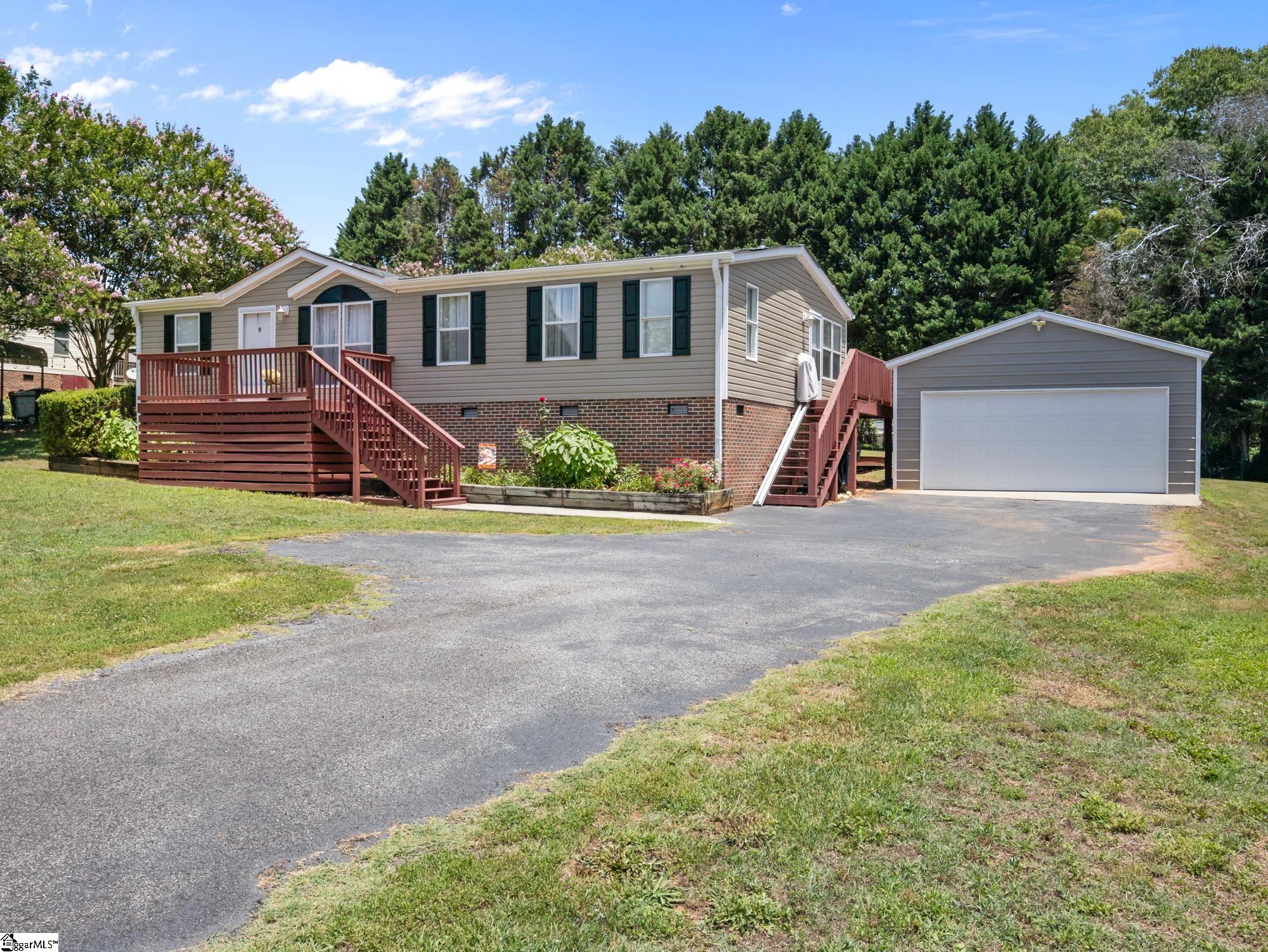 324 Groce Meadow Road Taylors, SC 29687