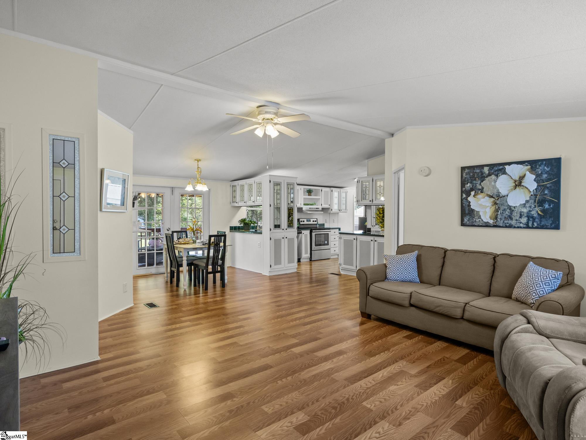 324 Groce Meadow Road Taylors, SC 29687
