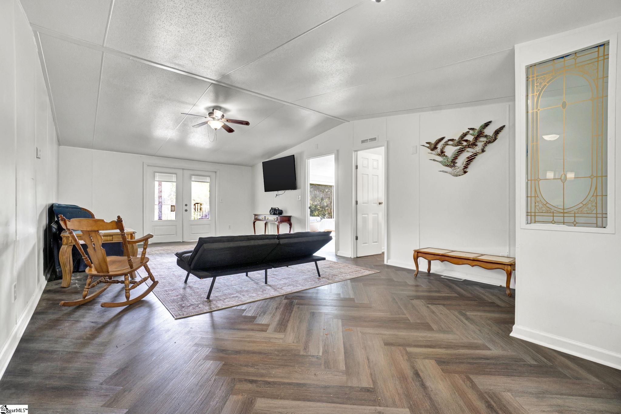 110 Stroup Court Waterloo, SC 29384