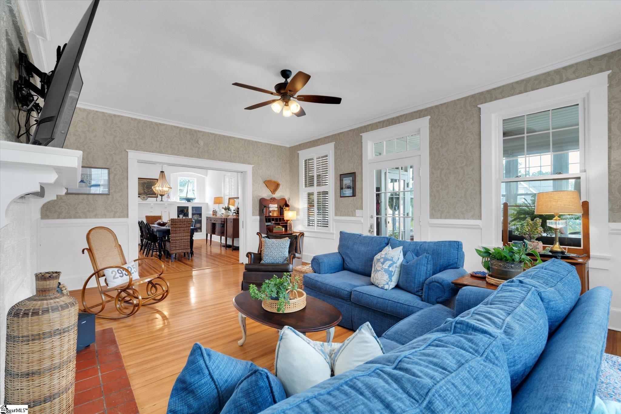602 S Broad Street Clinton, SC 29325