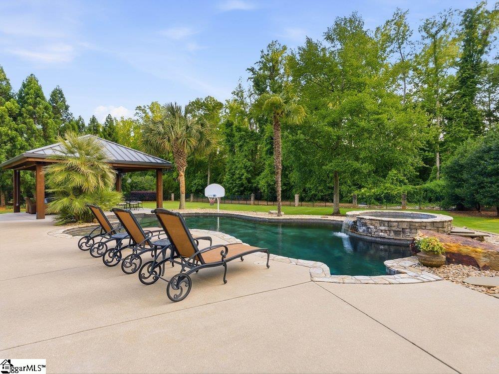 6 Peters Fork Lane Simpsonville, SC 29681