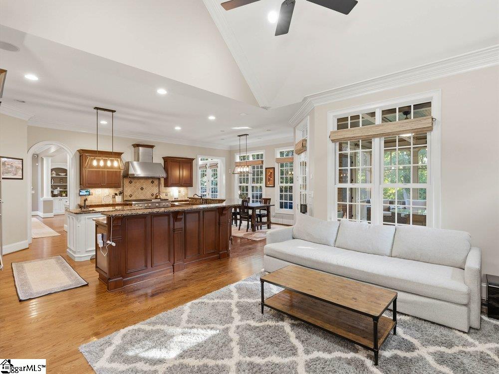 801 Brixton Circle Simpsonville, SC 29681