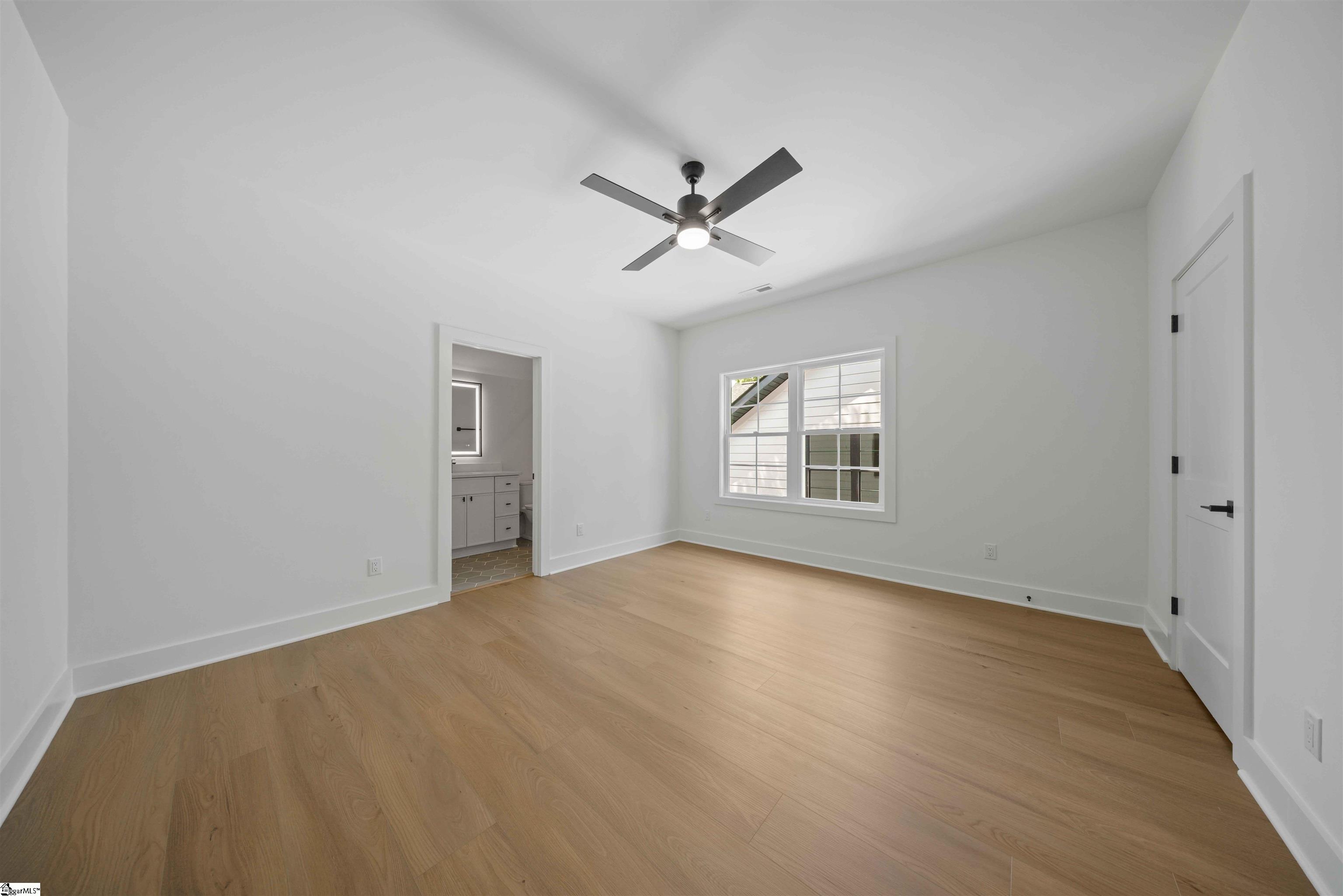 7 Beck Avenue Greenville, SC 29605
