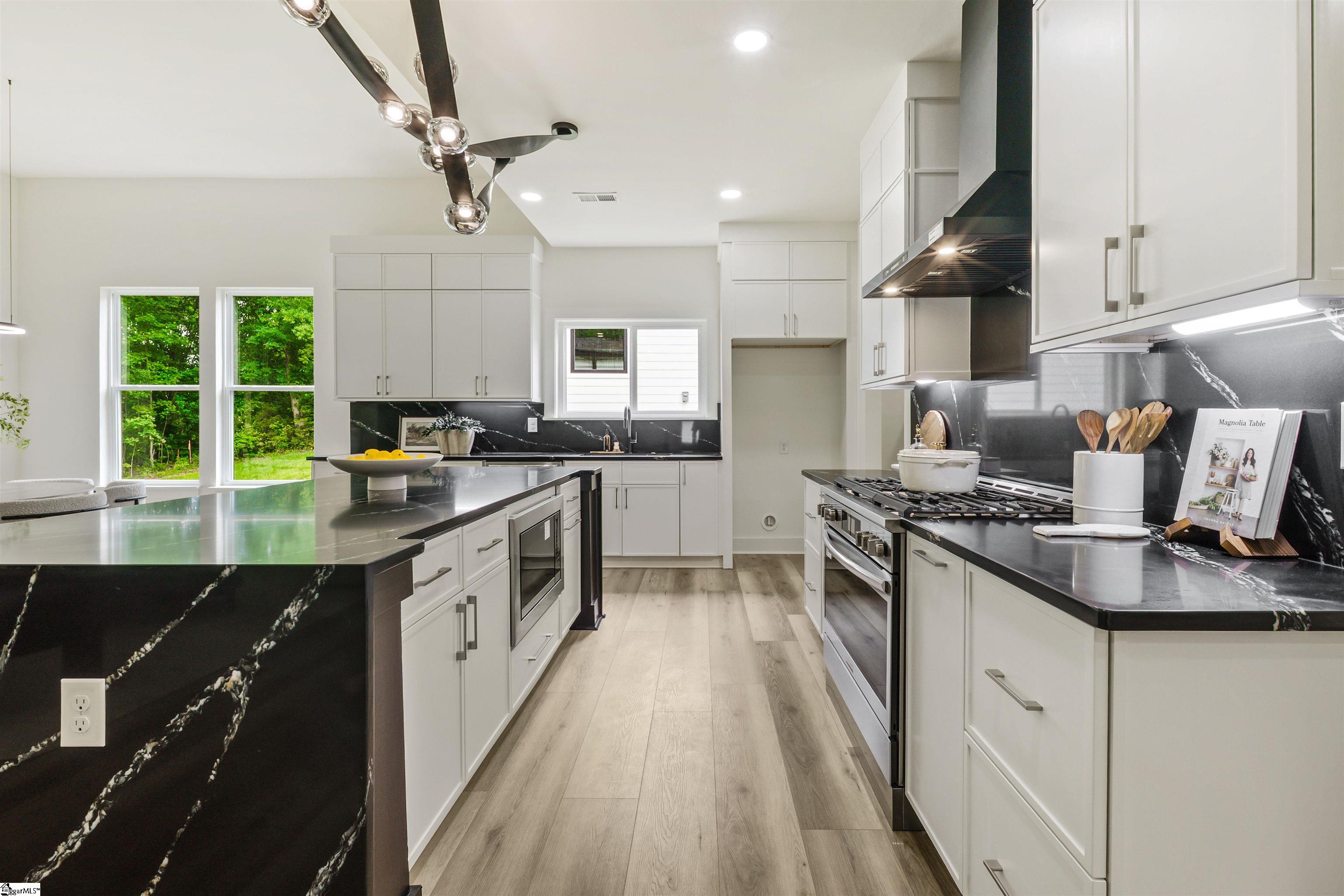 803 Garlington Avenue Greenville, SC 29615