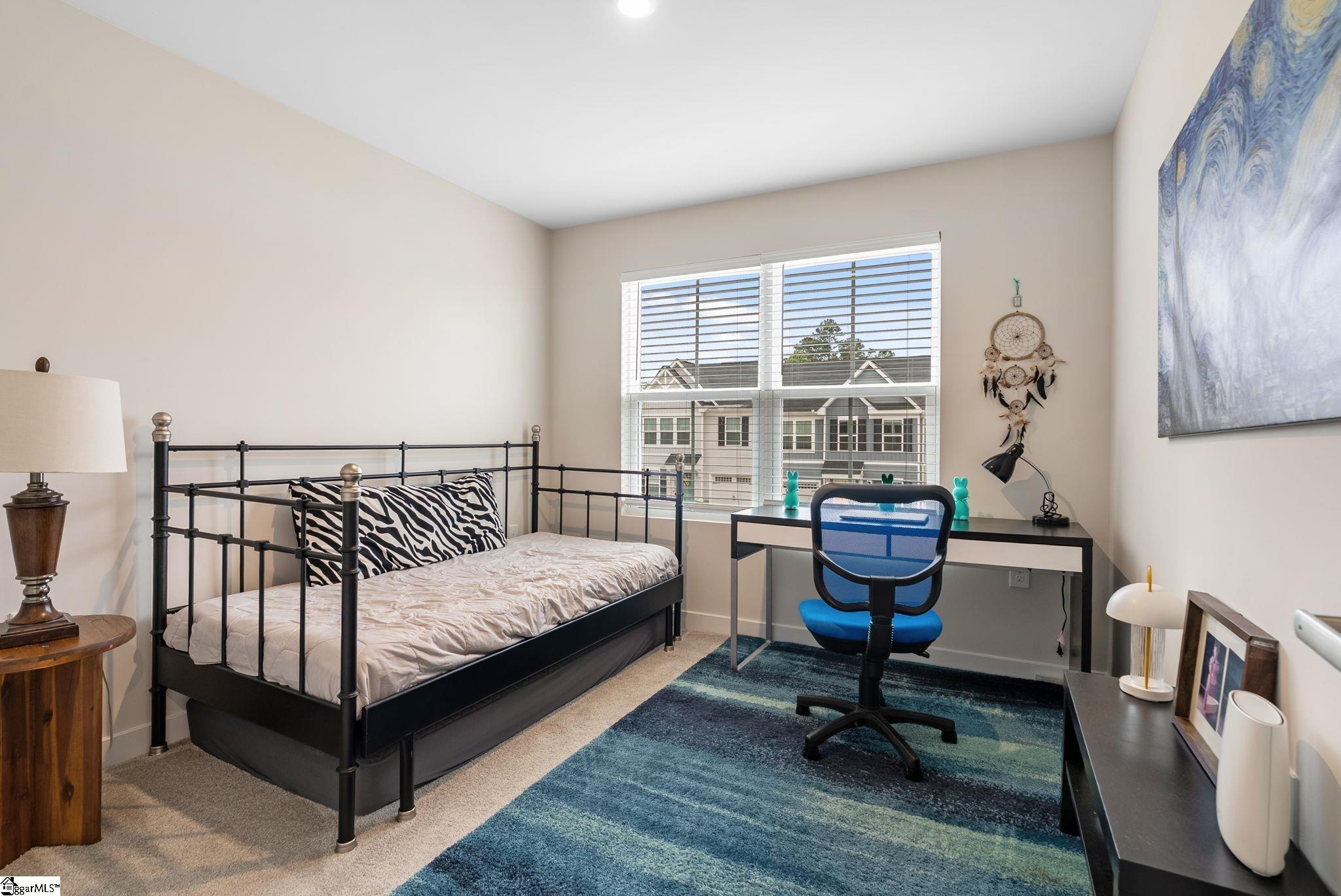 913 Leyburn Lane Greenville, SC 29617