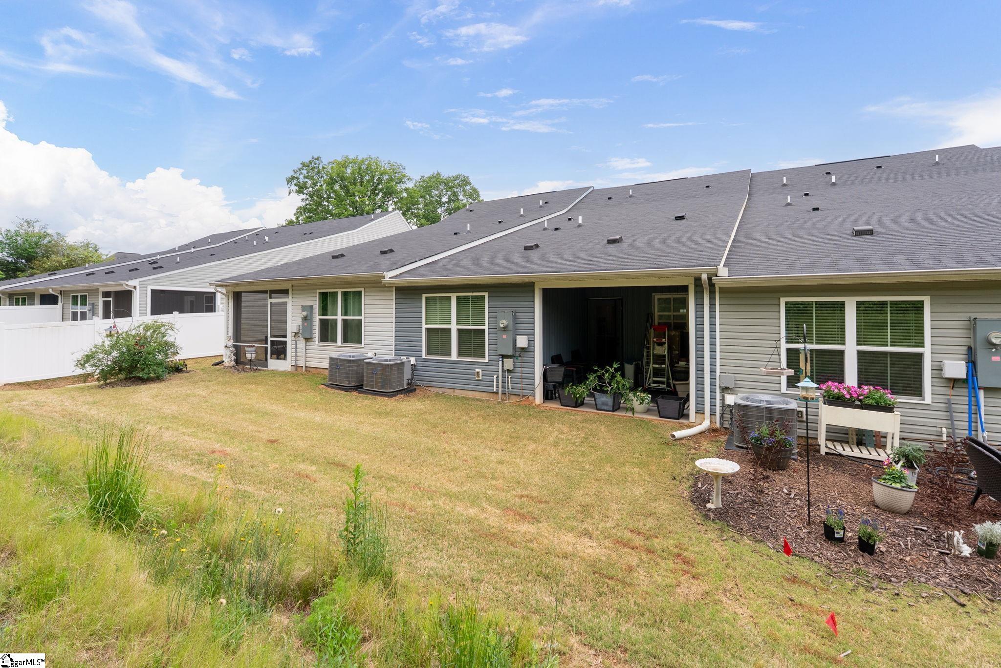 913 Leyburn Lane Greenville, SC 29617