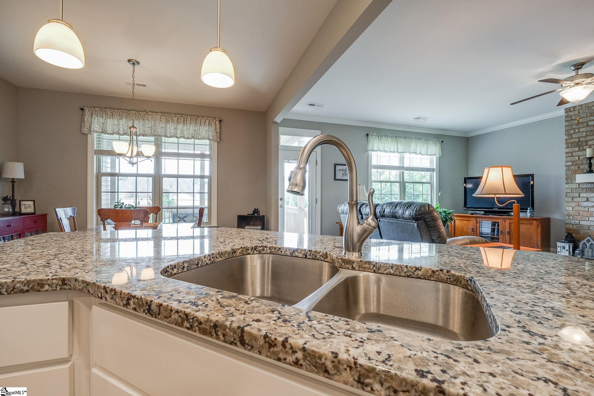 159 Rockcrest Drive Taylors, SC 29687