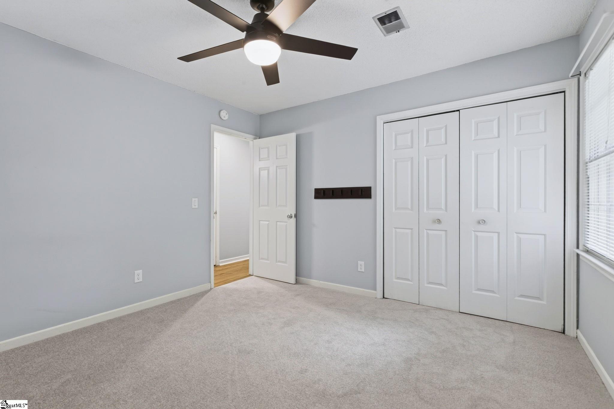 36 Oakwood Drive Greenville, SC 29609