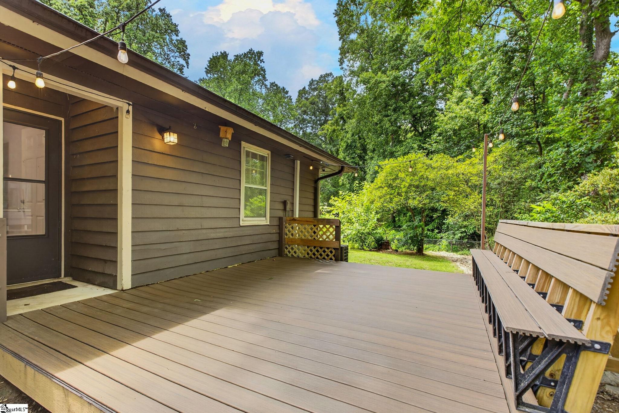 36 Oakwood Drive Greenville, SC 29609