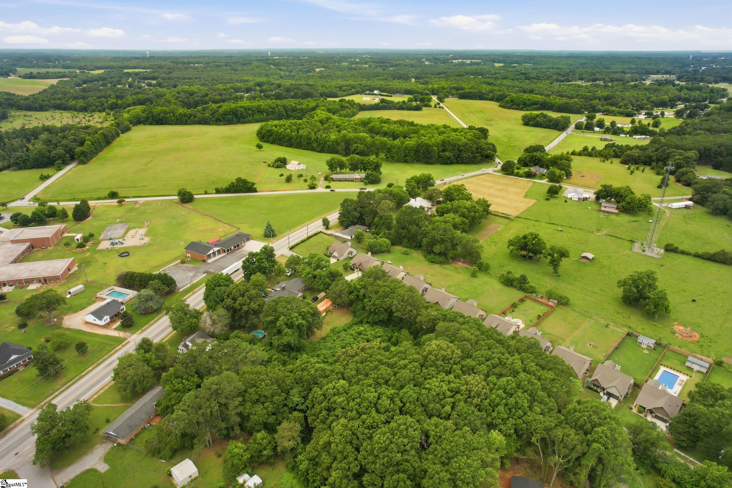 803 Palmetto Station Way Pelzer, SC 29669-1183