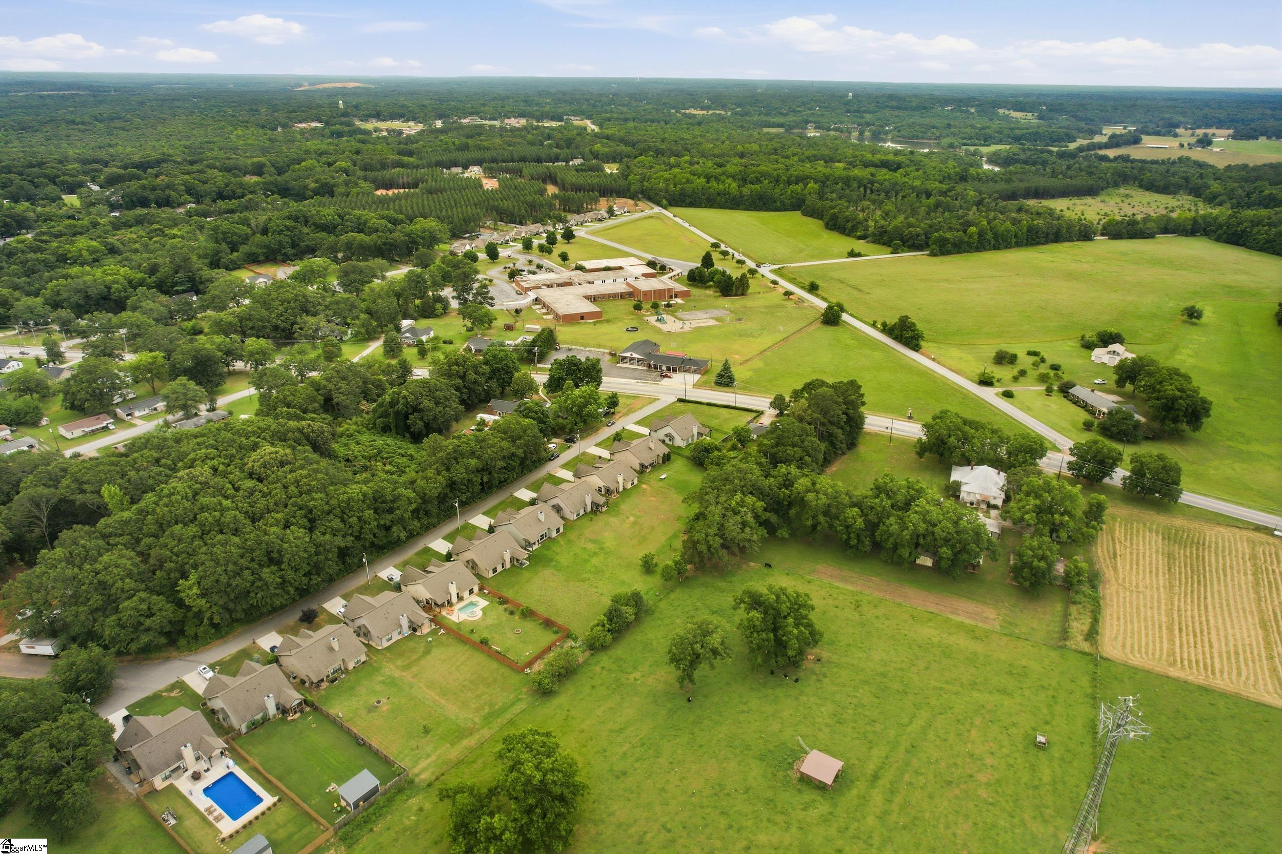 803 Palmetto Station Way Pelzer, SC 29669-1183