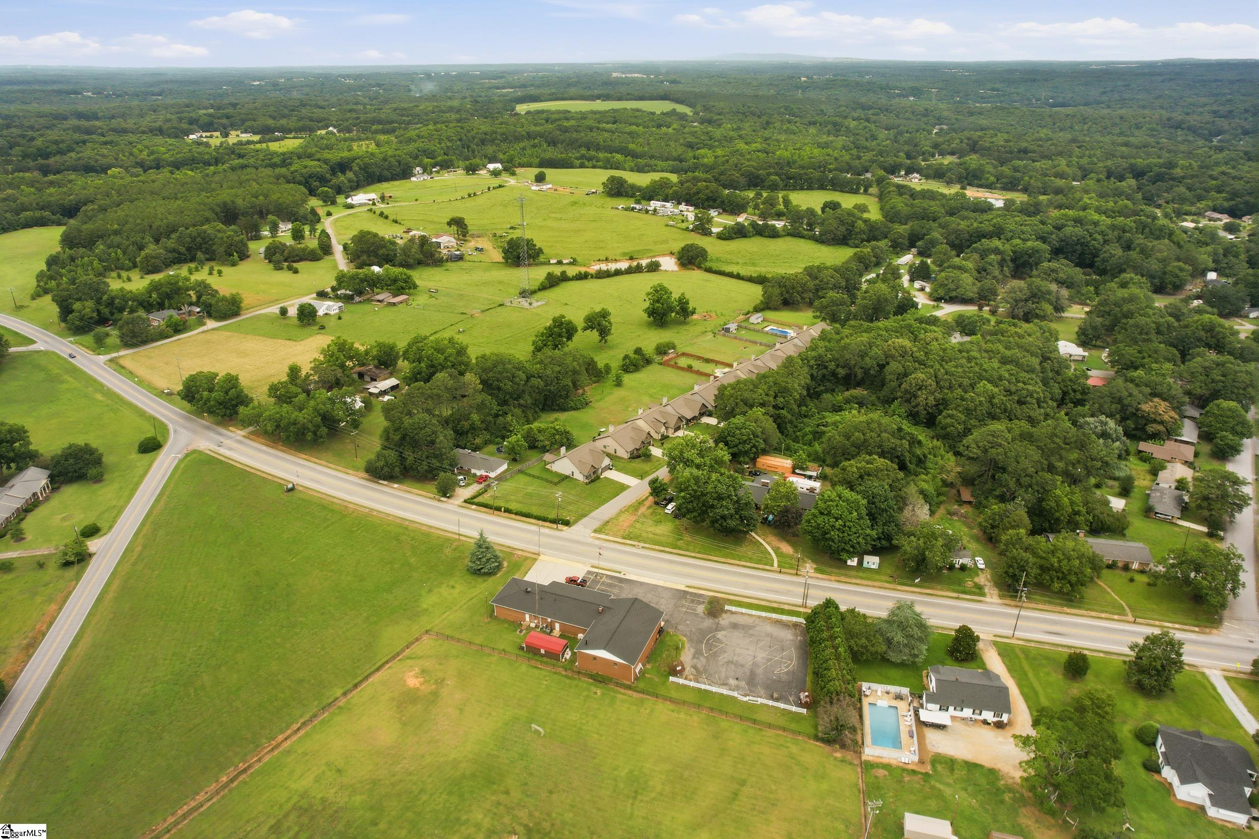 803 Palmetto Station Way Pelzer, SC 29669-1183