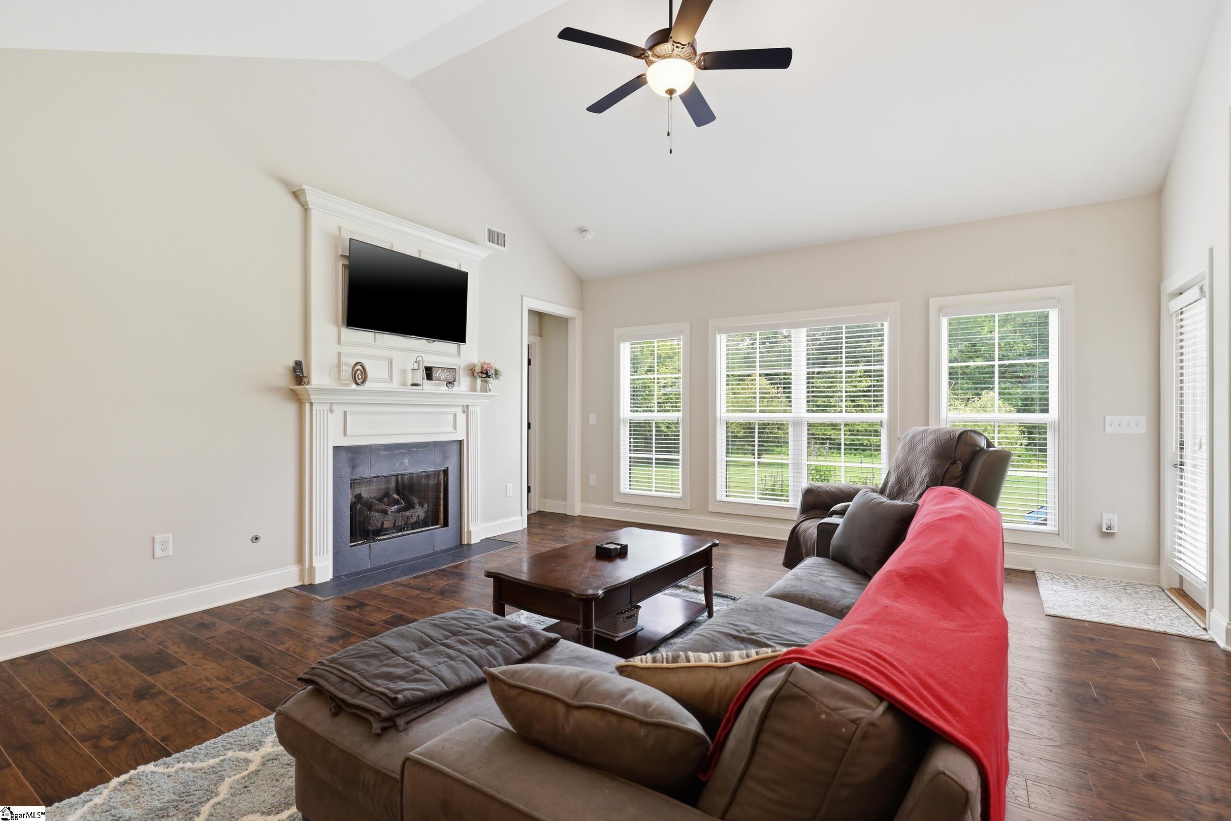 803 Palmetto Station Way Pelzer, SC 29669-1183