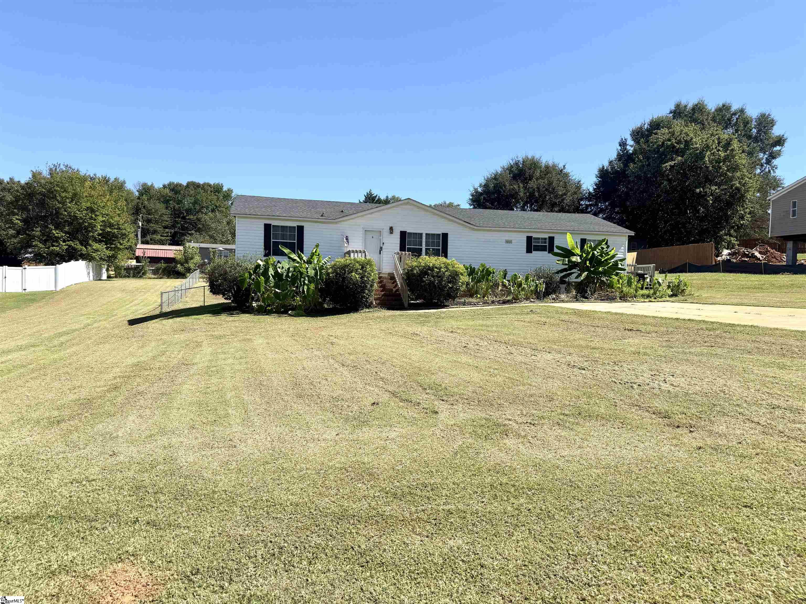 620 Courtland Way