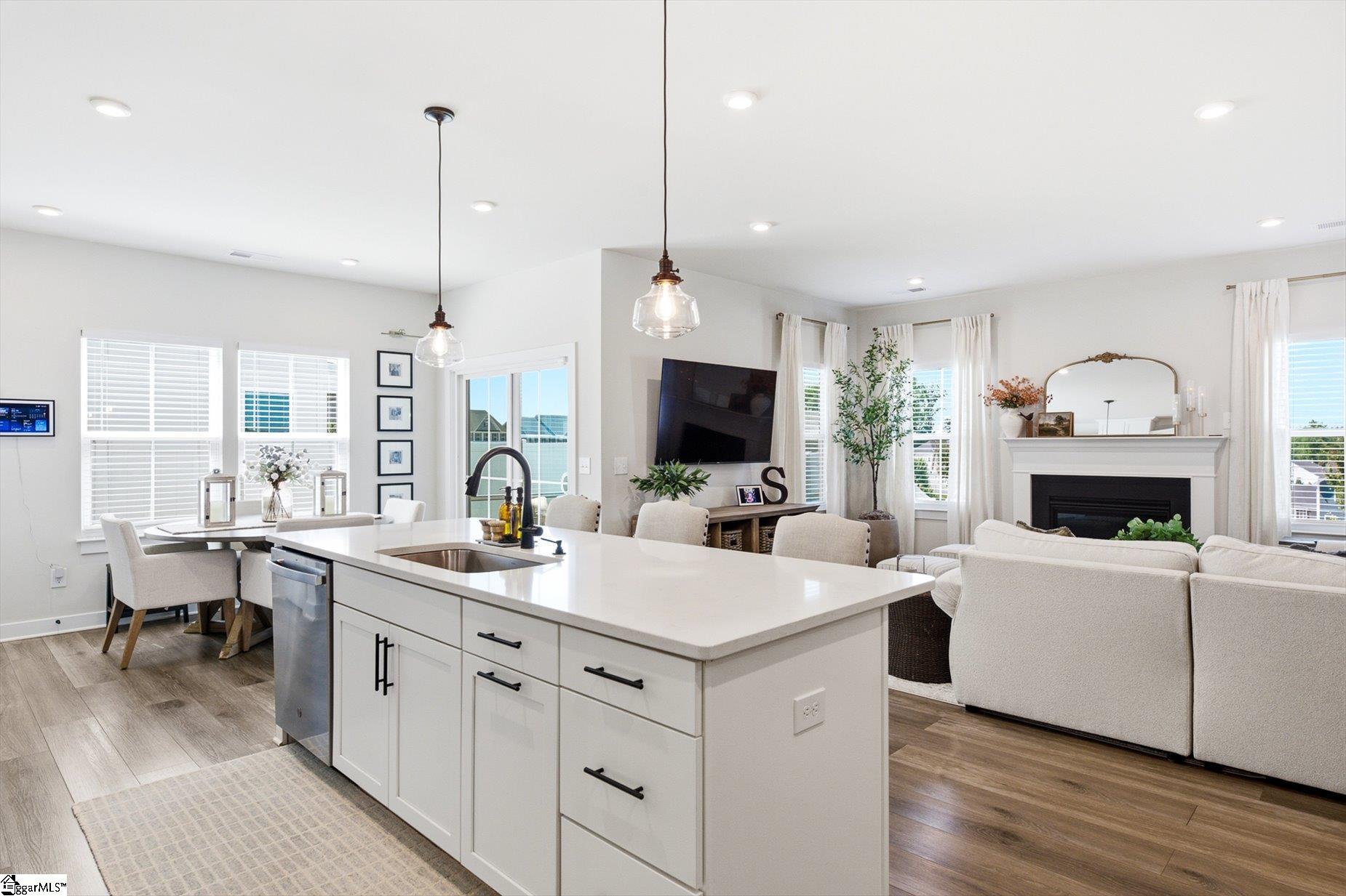 5 Comanche Trail Greenville, SC 29607