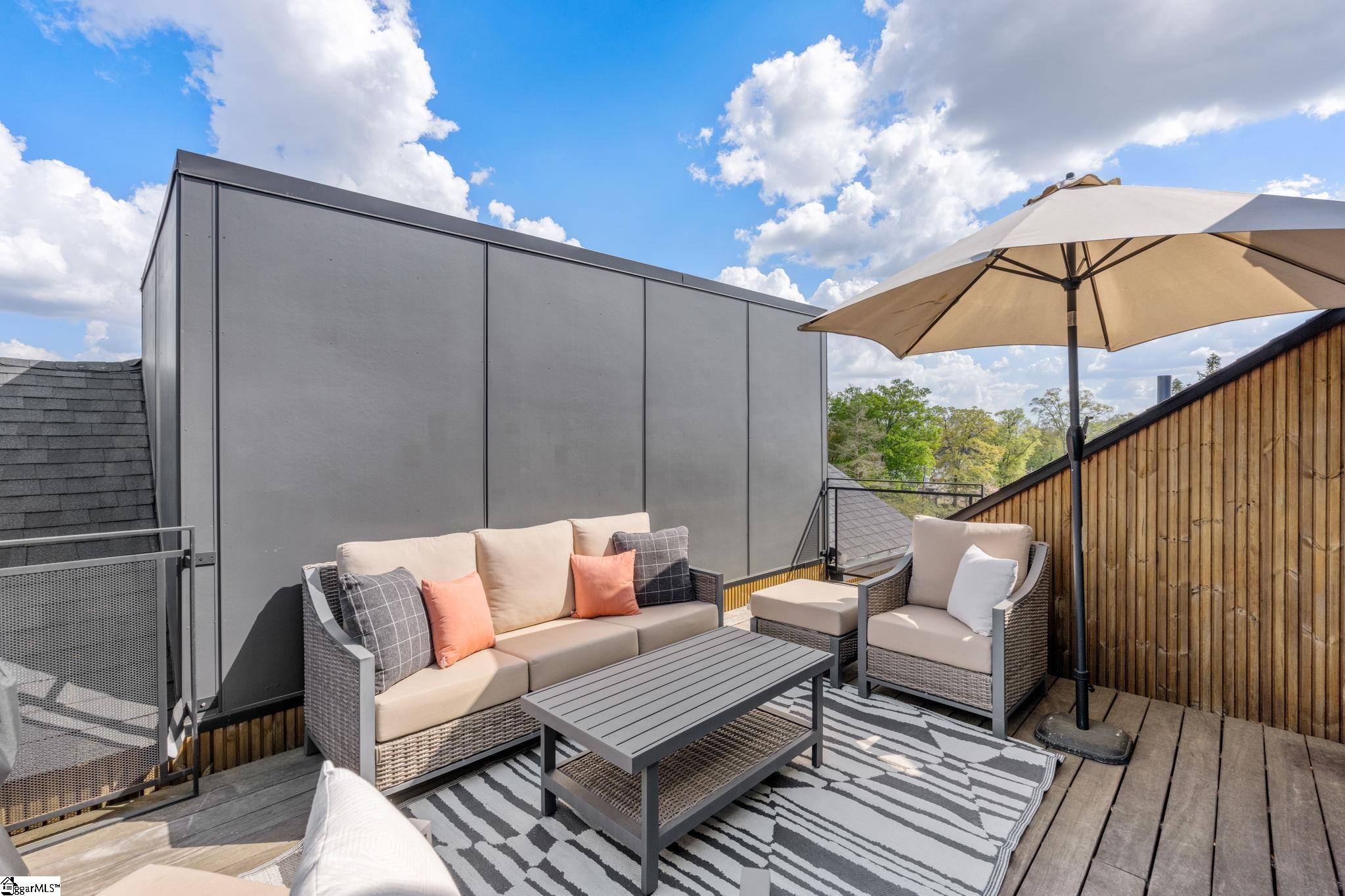 117 E Stone Avenue Greenville, SC 29609
