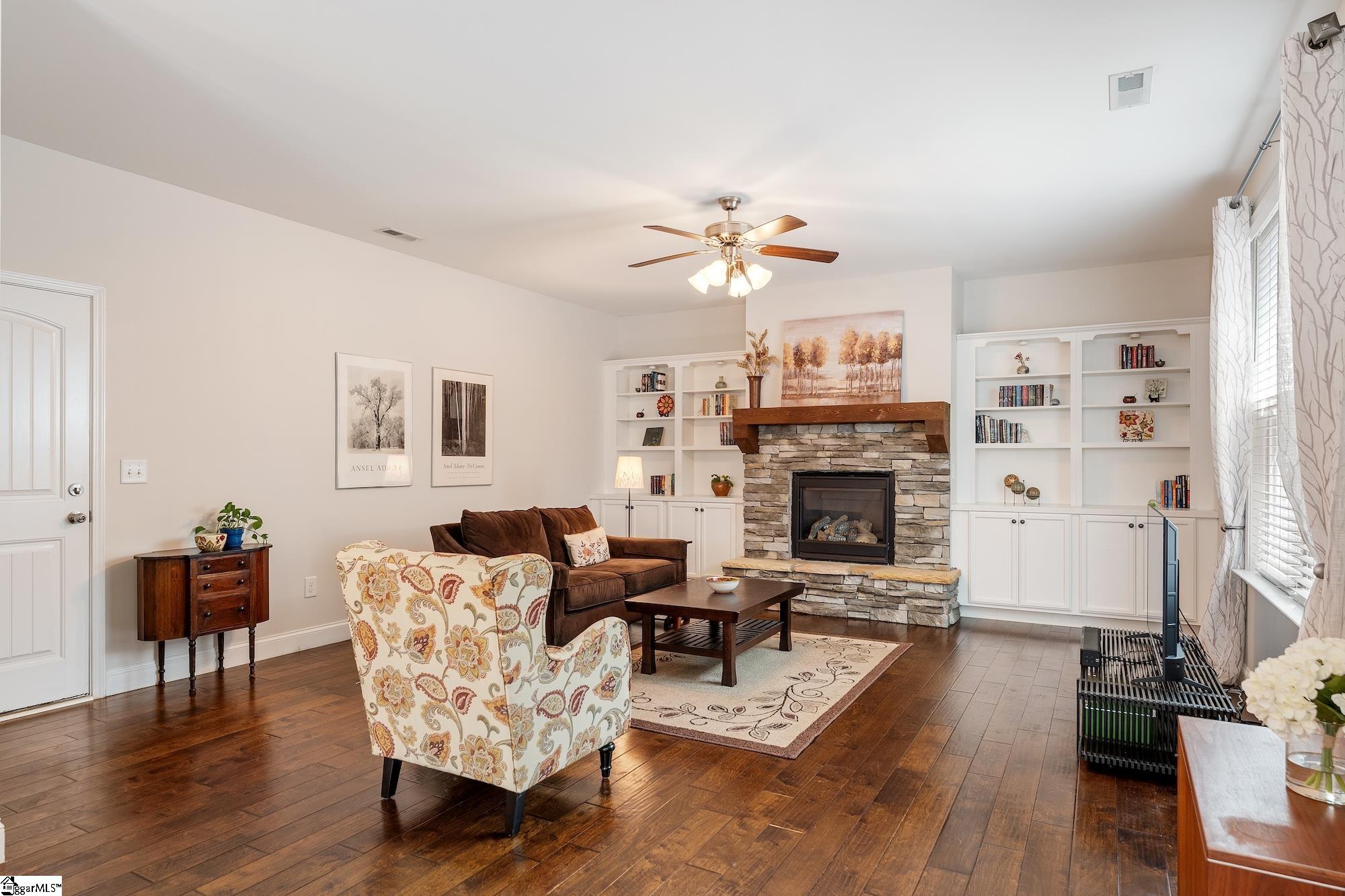 21 Julesking Court Greenville, SC 29609