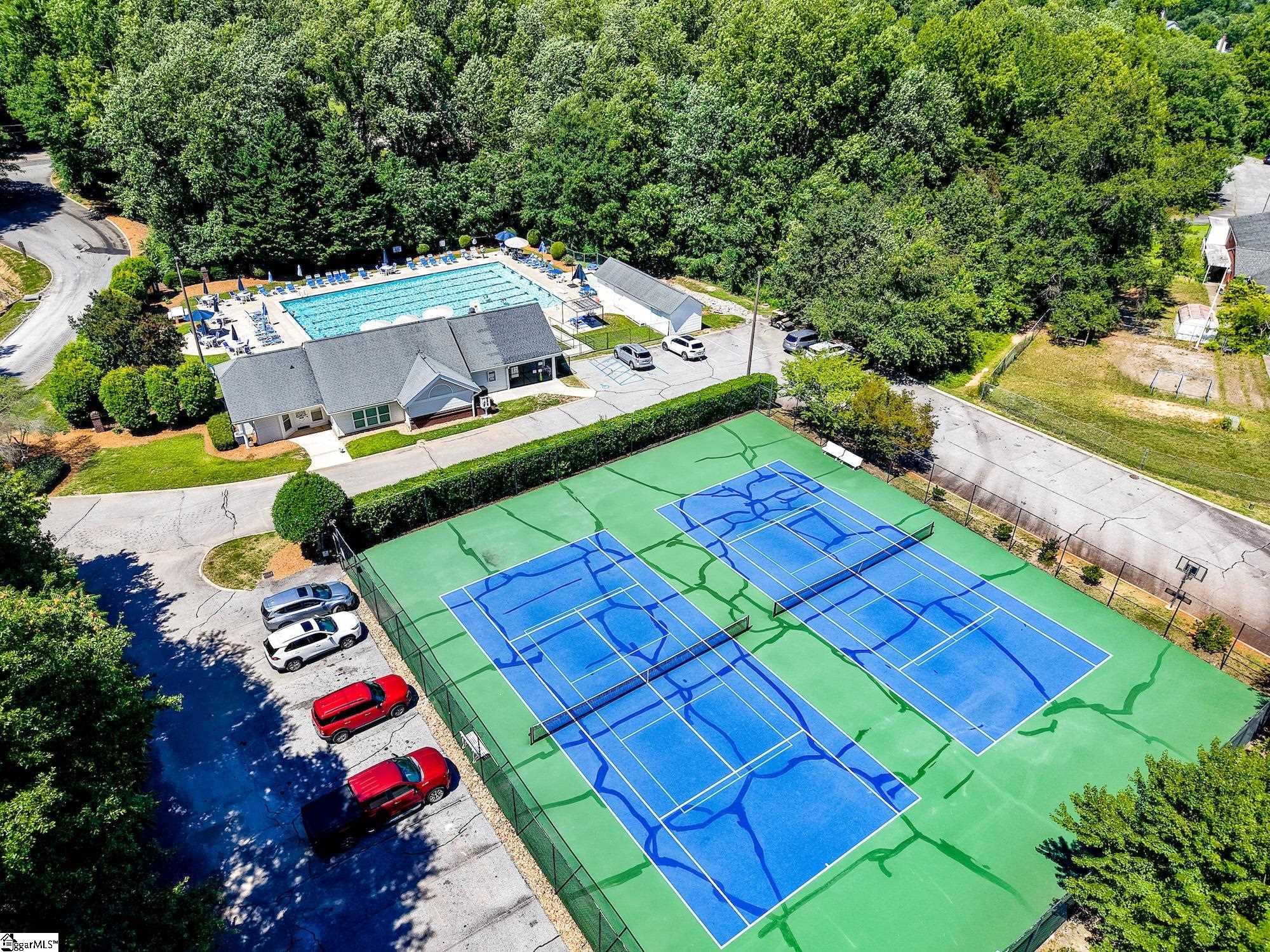 21 Julesking Court Greenville, SC 29609