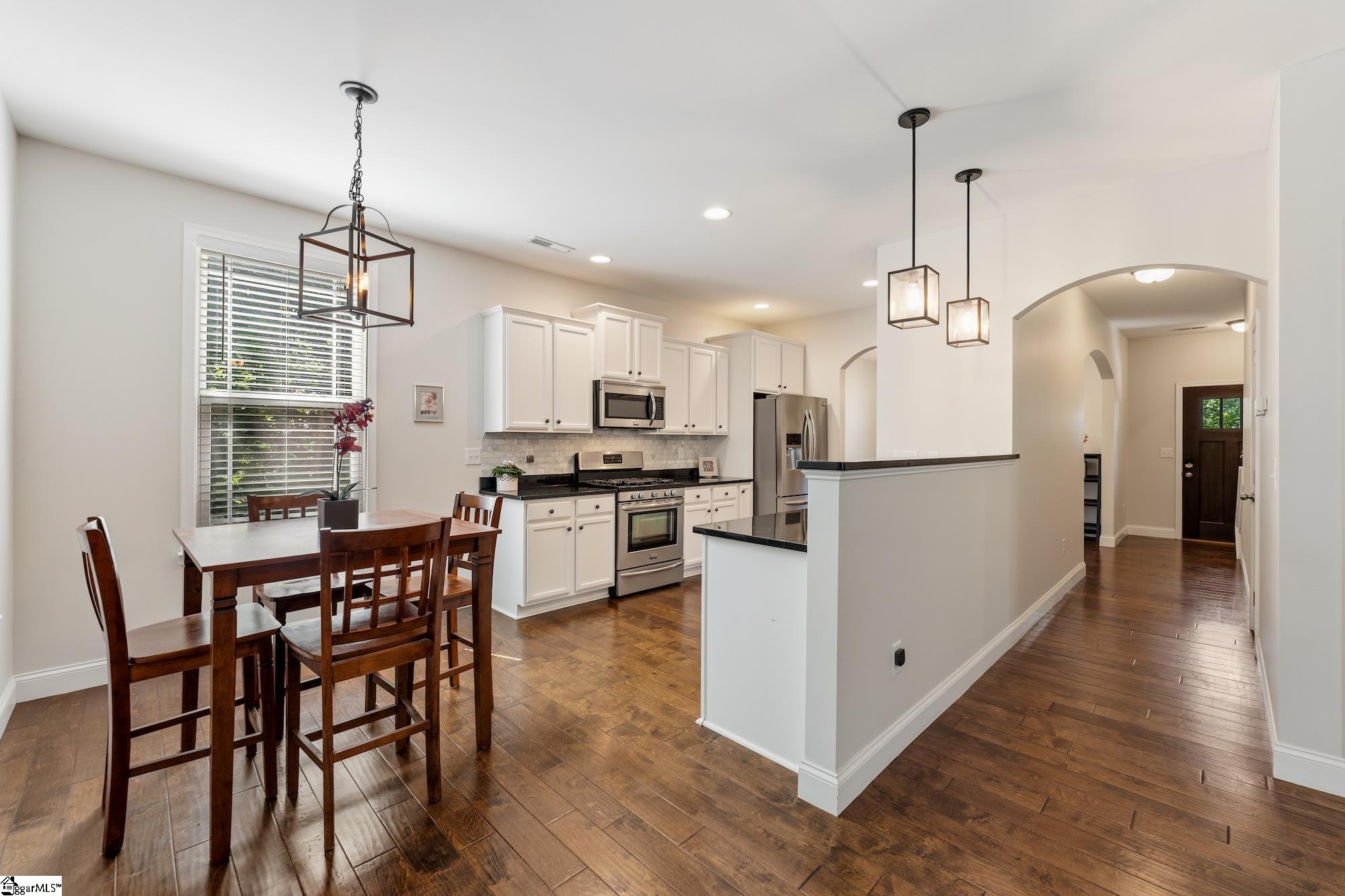 21 Julesking Court Greenville, SC 29609