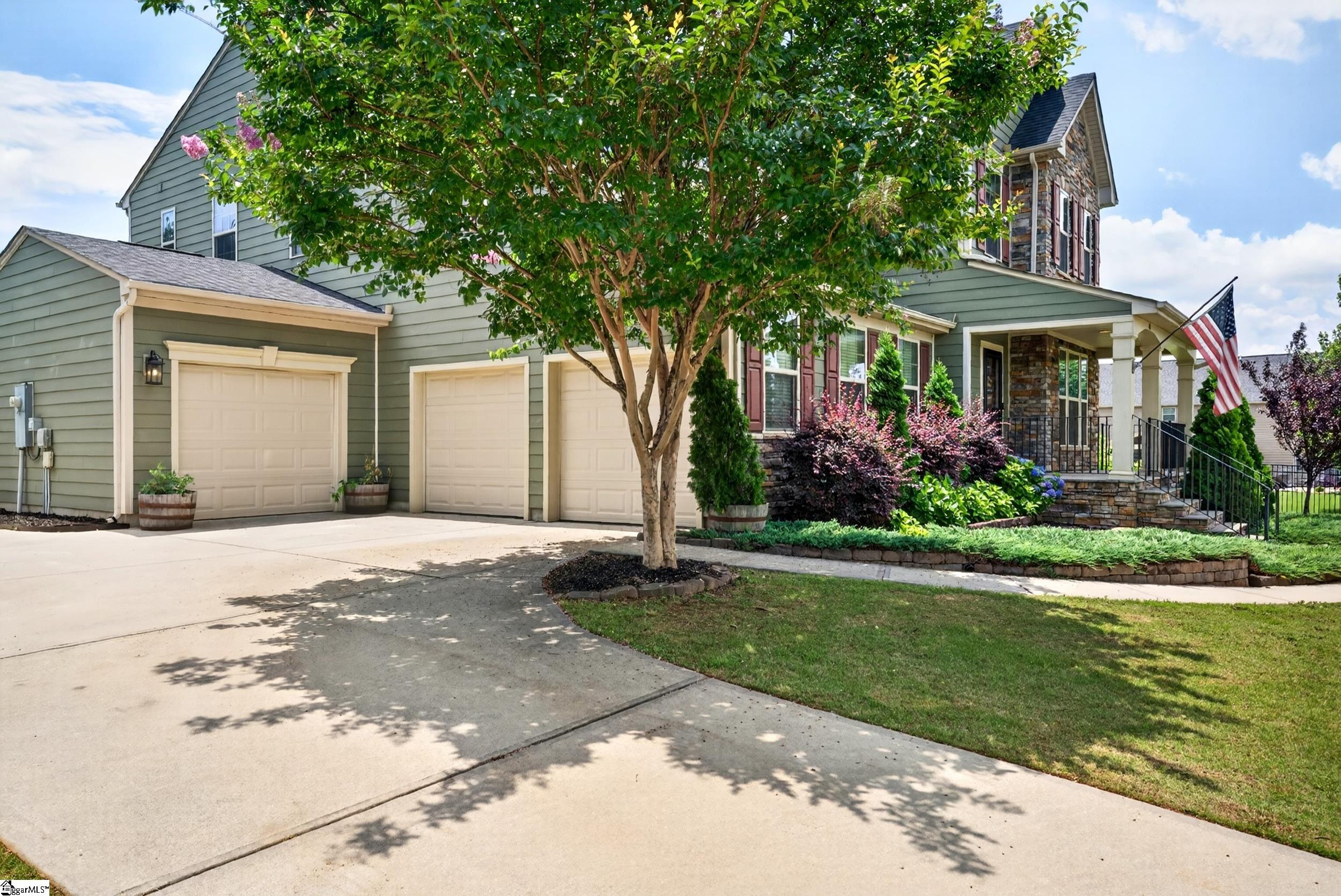 414 Cloverland Lane Duncan, SC 29334