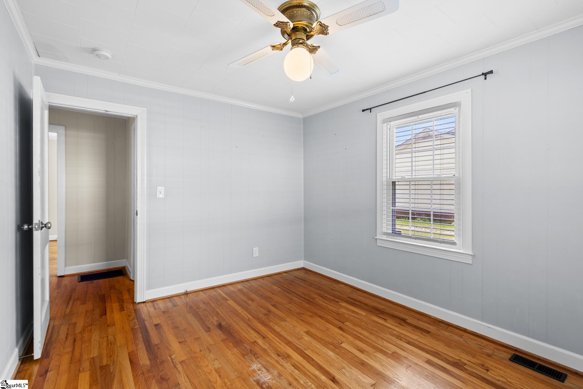 711 N Adair Street Clinton, SC 29325