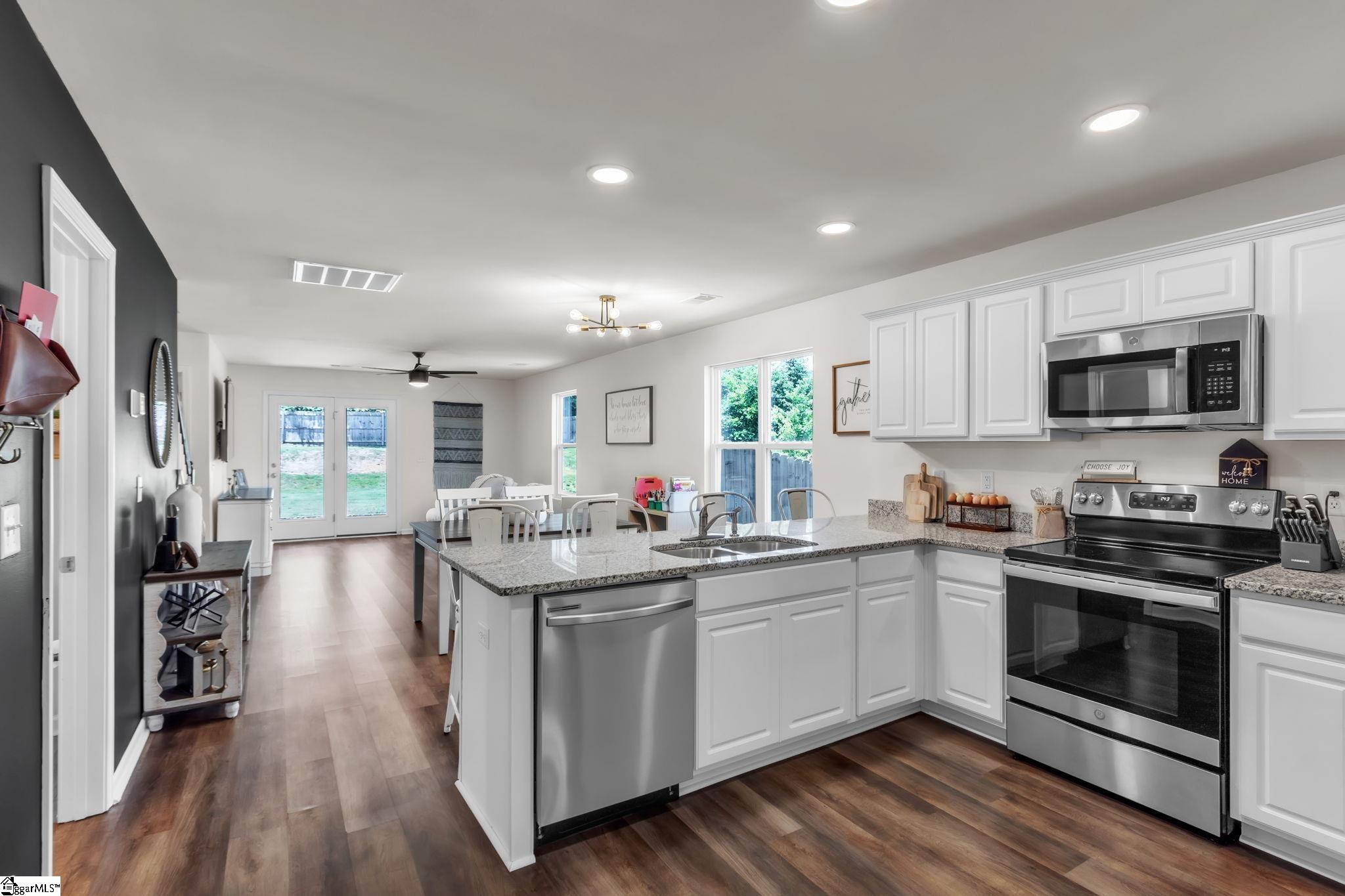 1216 Paramount Drive Lyman, SC 29365