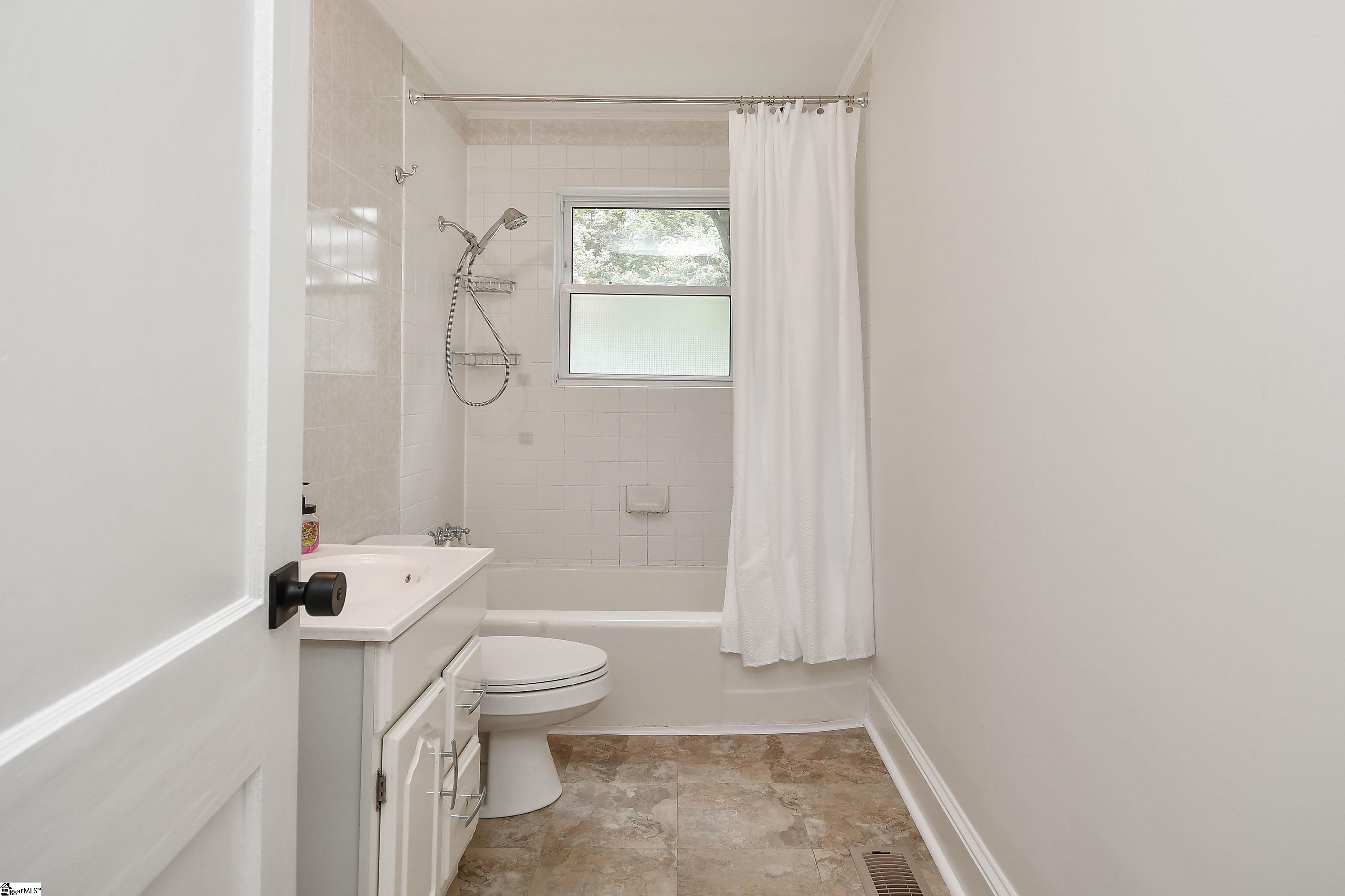 14 Tabor Street Greenville, SC 29609