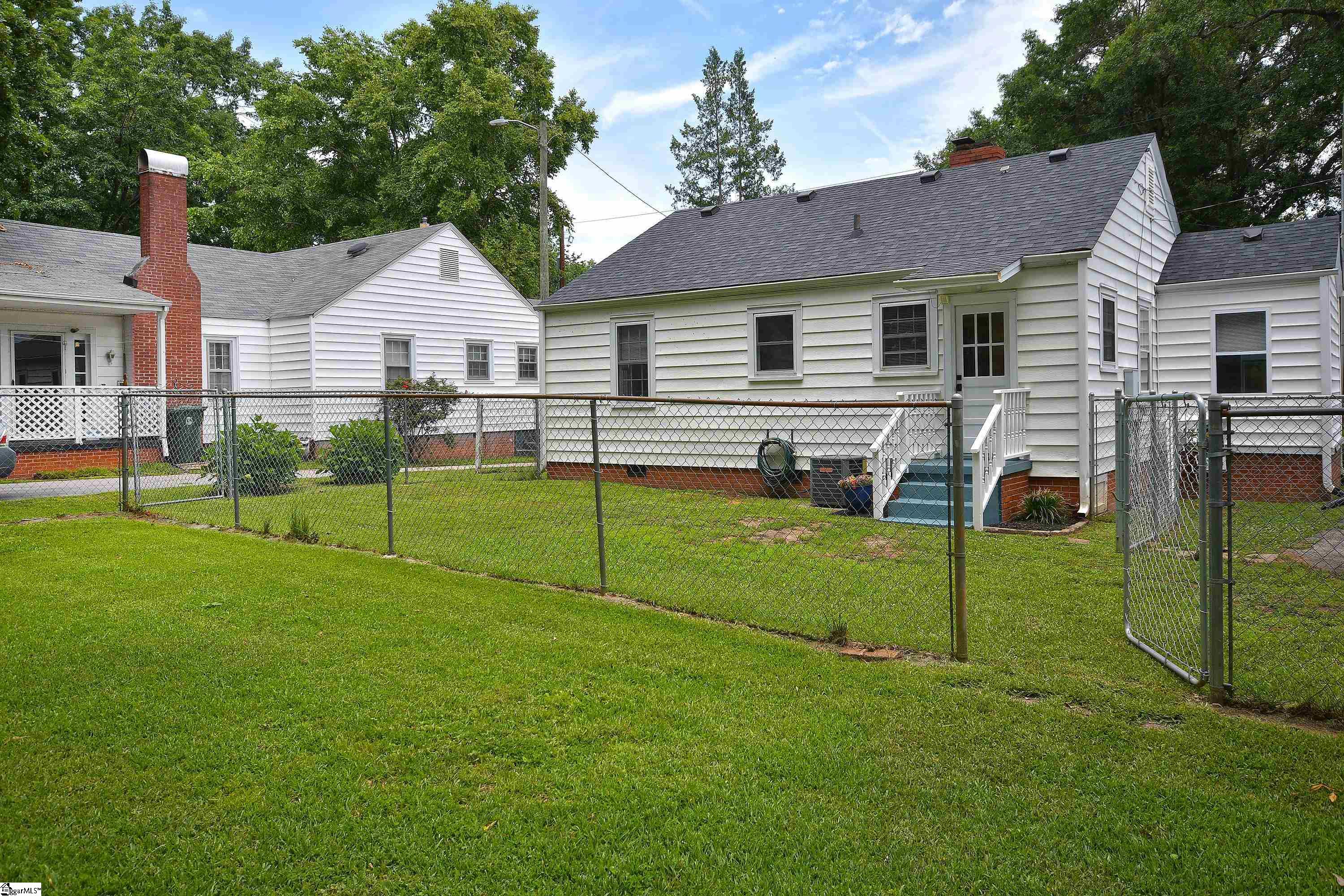 14 Tabor Street Greenville, SC 29609