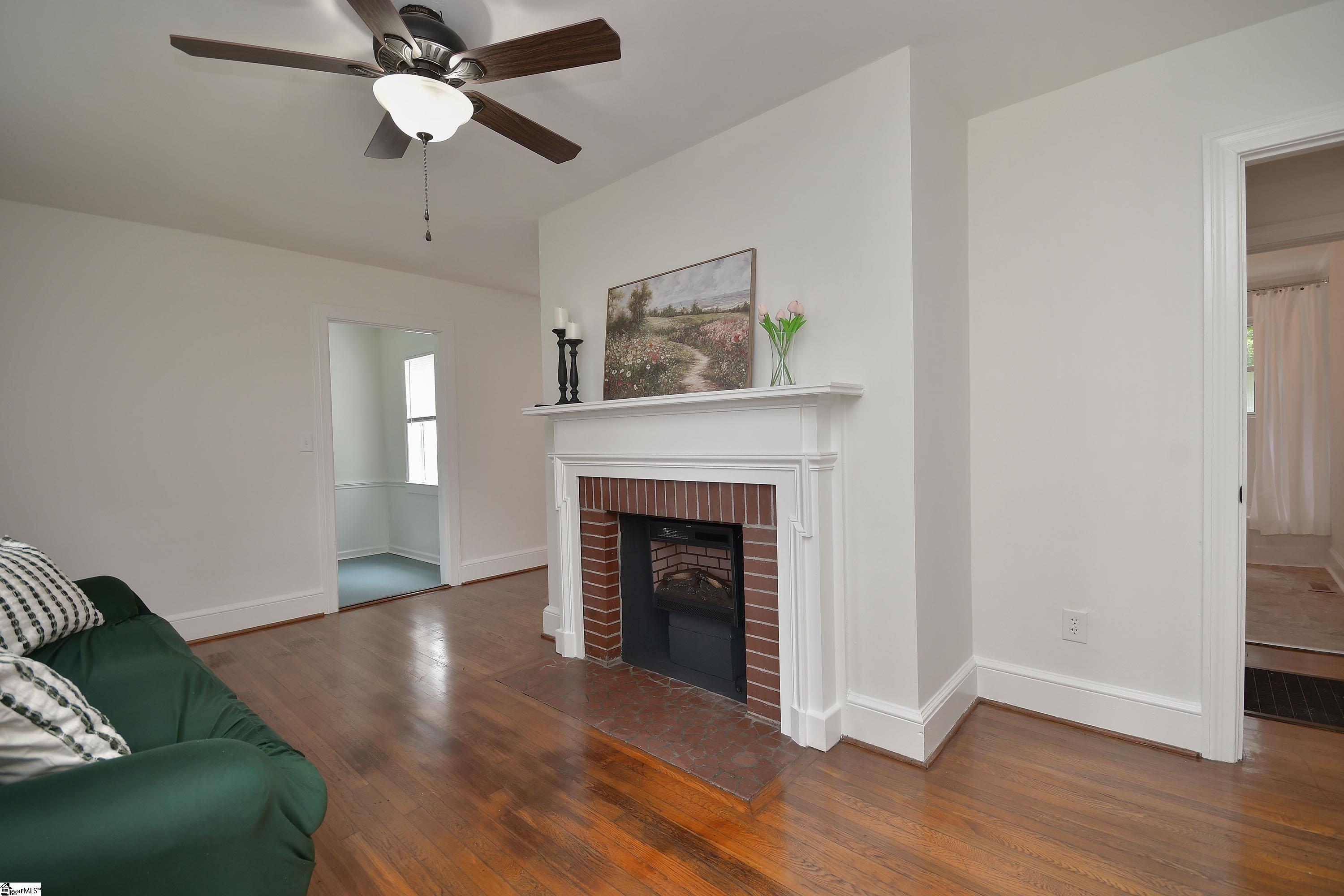 14 Tabor Street Greenville, SC 29609