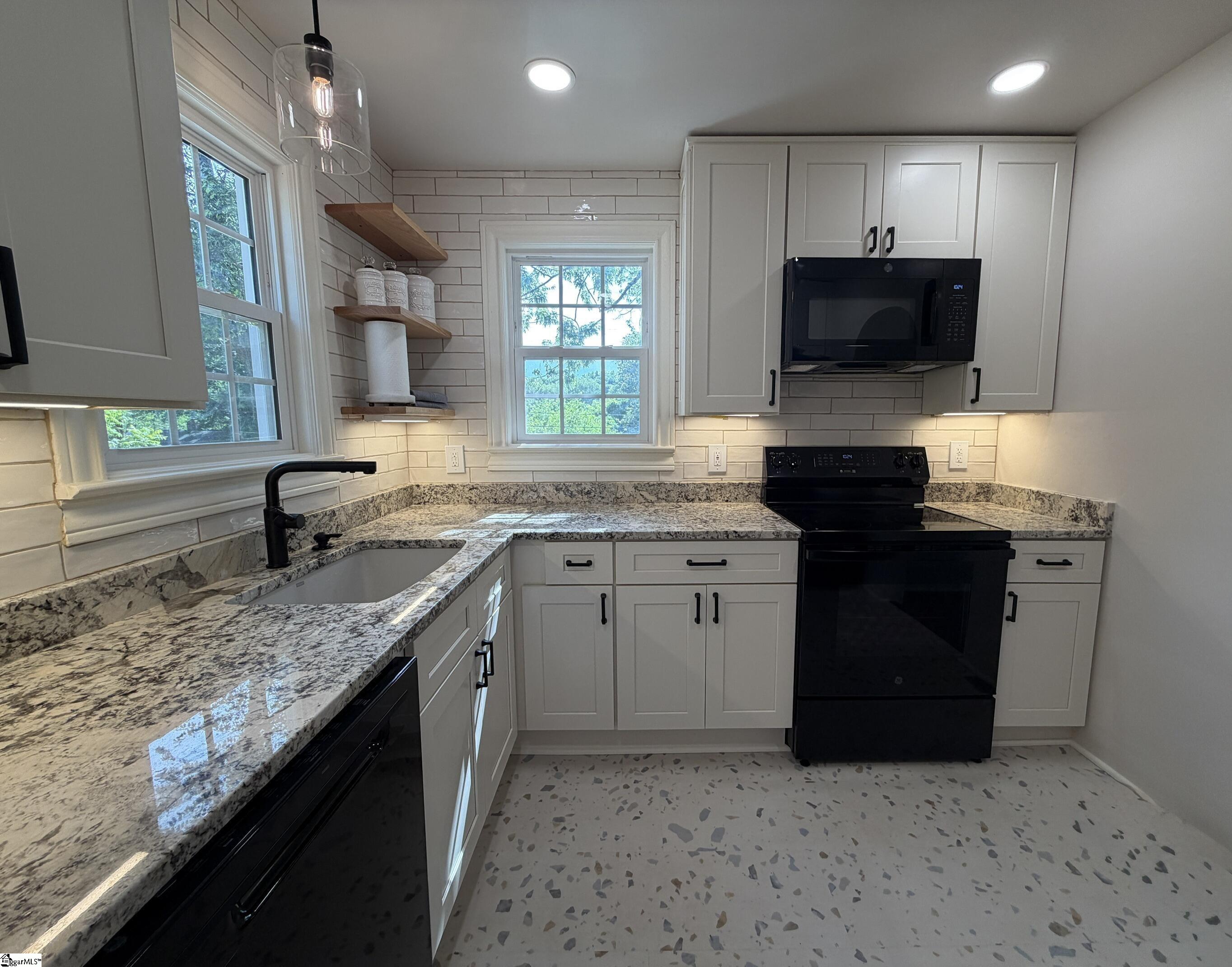 107 Irene Circle Greenville, SC 29617